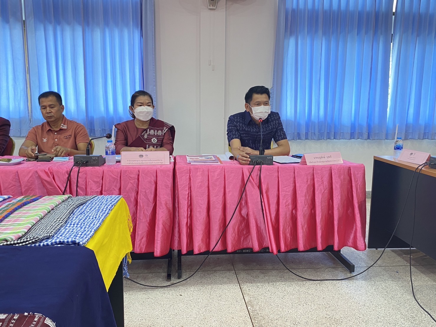 พช.ยโสธร ลงพื้นที่ดำเนินการคัดเลือกคนกองทุนพัฒนาบทบาทสตรีดีเด่น ระดับจังหวัดยโสธร