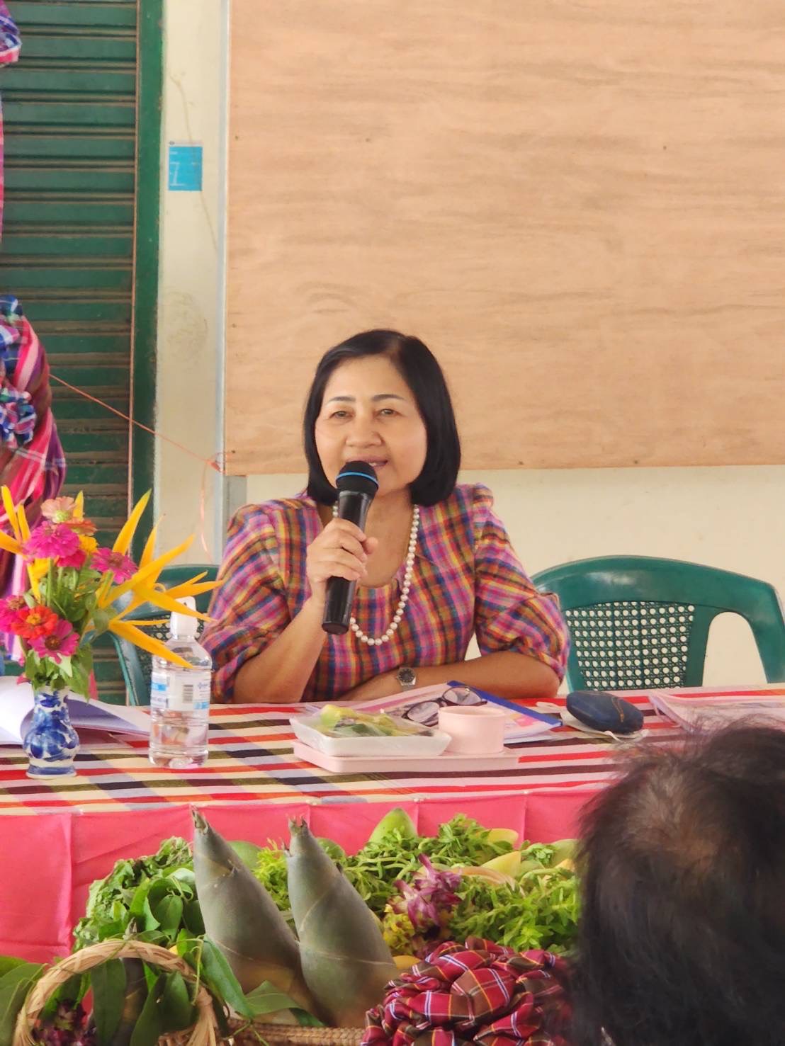 พช.ยโสธร ลงพื้นที่ดำเนินการคัดเลือกคนกองทุนพัฒนาบทบาทสตรีดีเด่น ระดับจังหวัดยโสธร
