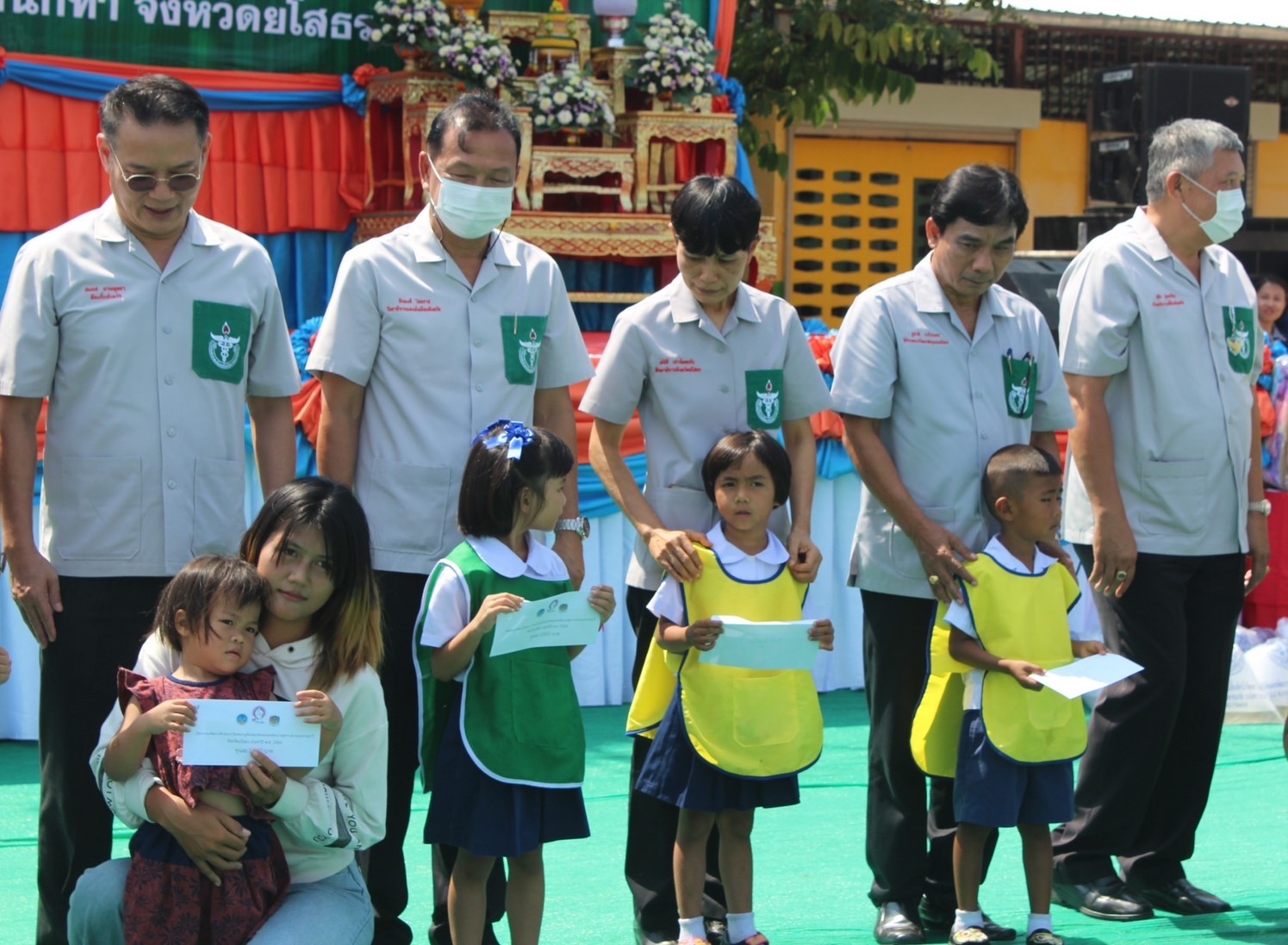 ?พช.ยโสธร ร่วมกิจกรรมหน่วยแพทย์อาสา สมเด็จพระศรีนครินทราบรมราชชนนี (พอ.สว.) ครั้งที่ 7 ร่วมกับโครงการจังหวัดเคลื่อนที่ “เพิ่มรอยยิ้ม เติมความสุข ให้คนยโสธร”