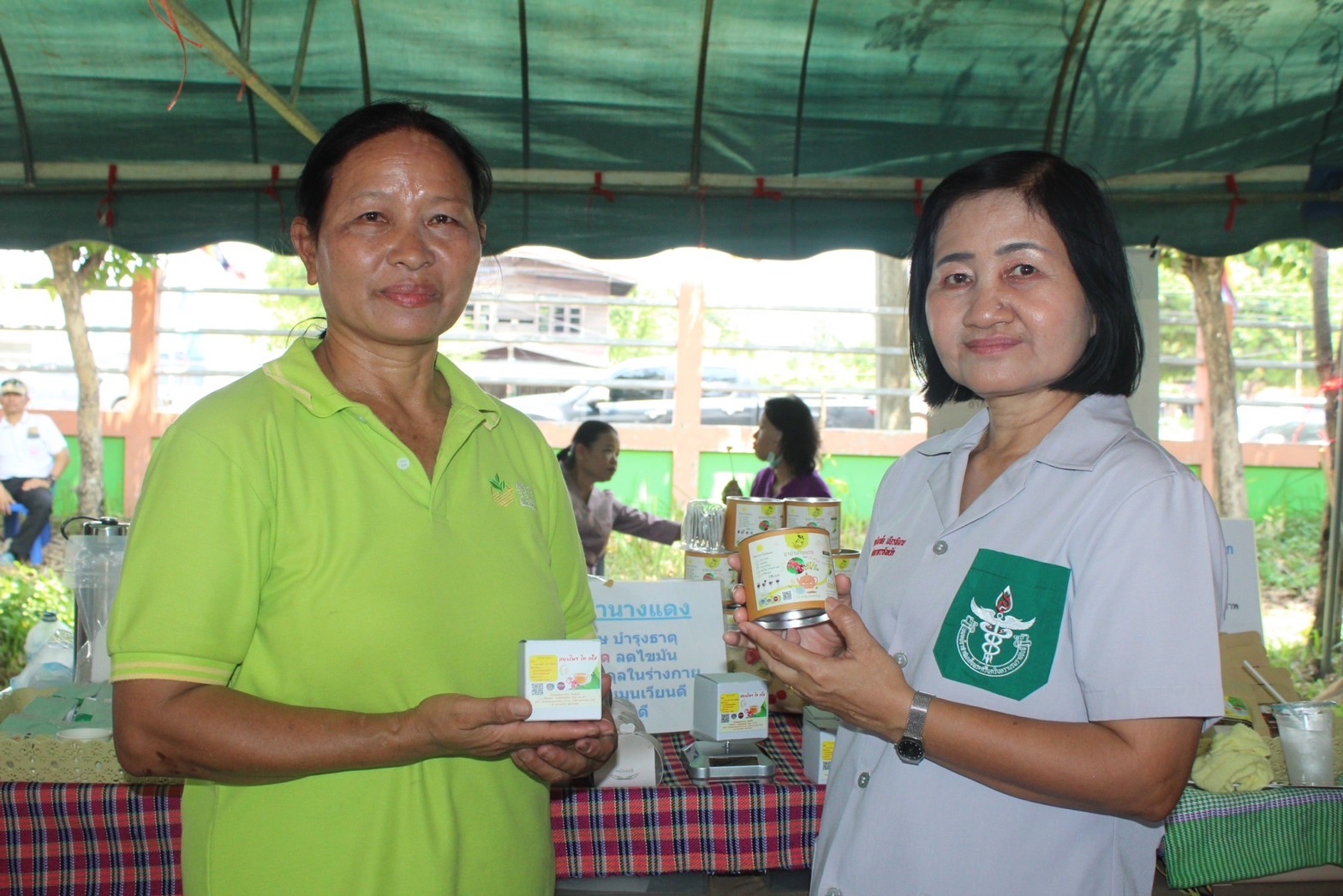 ?พช.ยโสธร ร่วมกิจกรรมหน่วยแพทย์อาสา สมเด็จพระศรีนครินทราบรมราชชนนี (พอ.สว.) ครั้งที่ 7 ร่วมกับโครงการจังหวัดเคลื่อนที่ “เพิ่มรอยยิ้ม เติมความสุข ให้คนยโสธร”