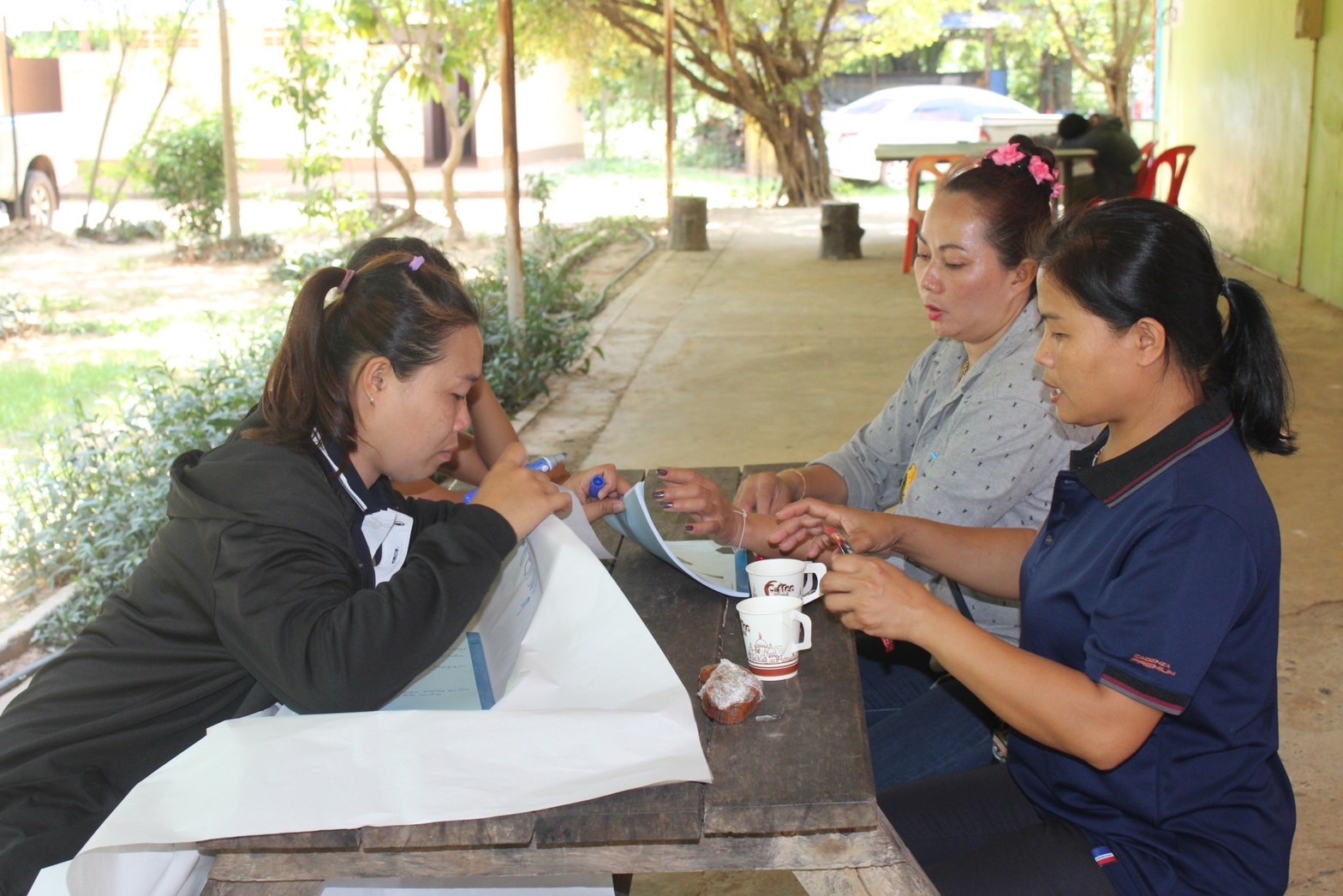 พช.ยโสธร ติดตามการดำเนินกิจกรรมยกระดับการพัฒนาผลิตภัณฑ์จากภูมิปัญญาท้องถิ่นให้เป็นเอกลักษณ์และได้มาตรฐาน รุ่นที่ 2 ณ วิทยาลัยเทคโนโลยีศรีพิพัฒน์อินเตอร์ ตำบลกุดชุม อำเภอกุดชุม จังหวัดยโสธร