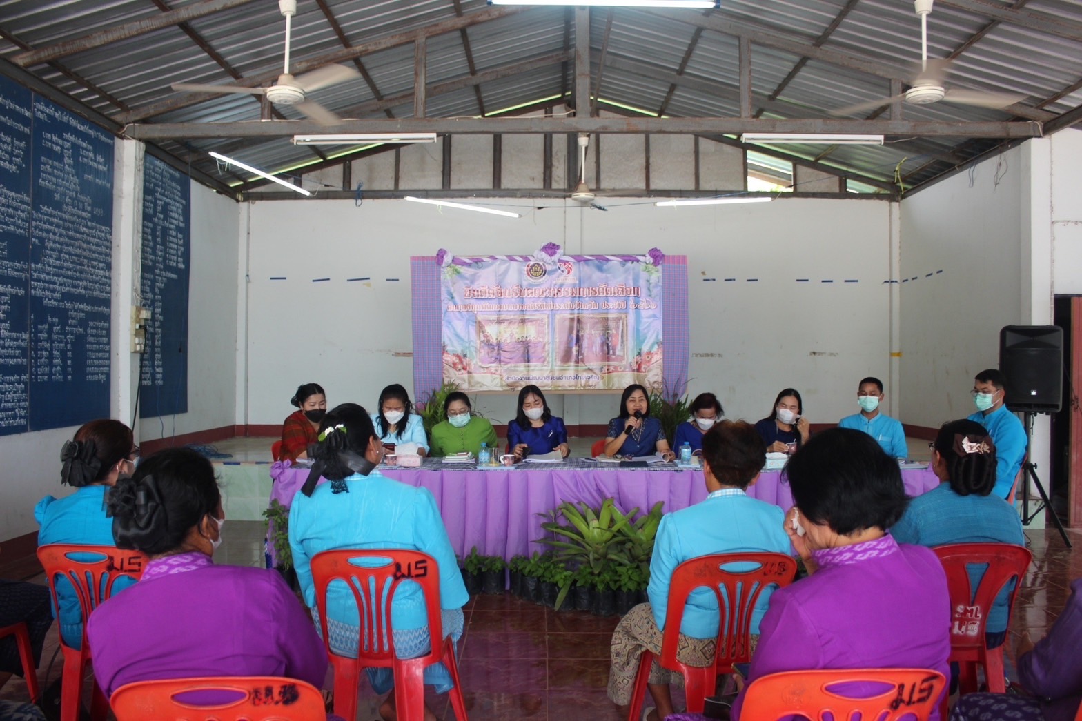 พช.ยโสธร ลงพื้นที่ดำเนินการคัดเลือกคนกองทุนพัฒนาบทบาทสตรีดีเด่น ระดับจังหวัดยโสธร