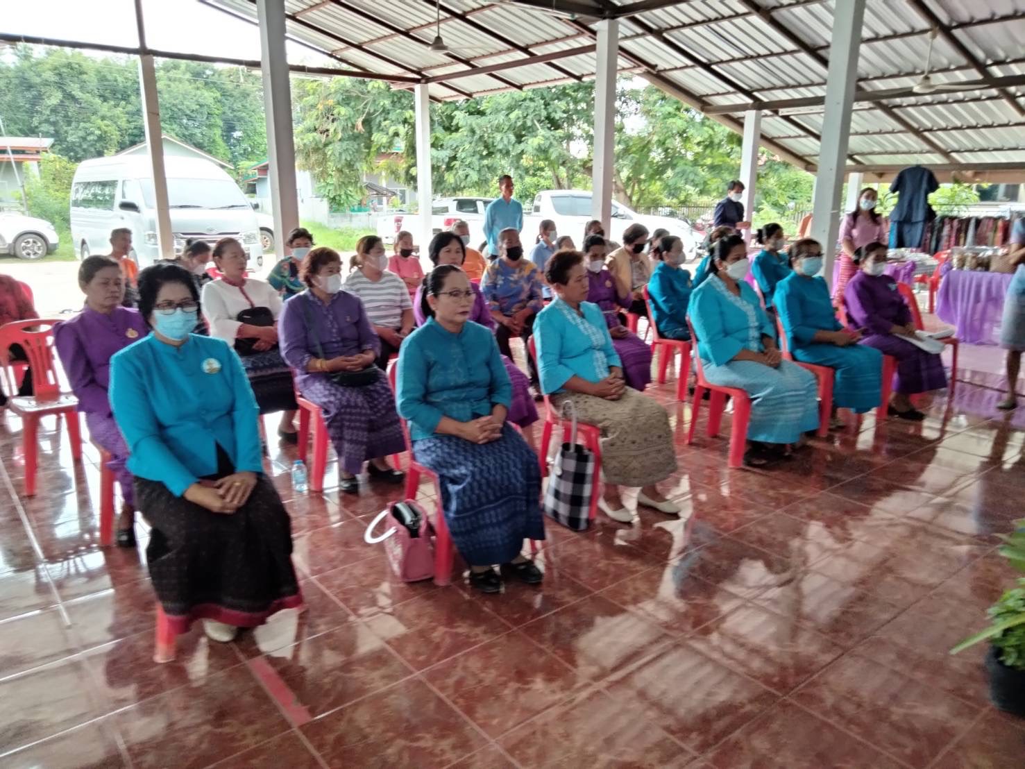 พช.ยโสธร ลงพื้นที่ดำเนินการคัดเลือกคนกองทุนพัฒนาบทบาทสตรีดีเด่น ระดับจังหวัดยโสธร