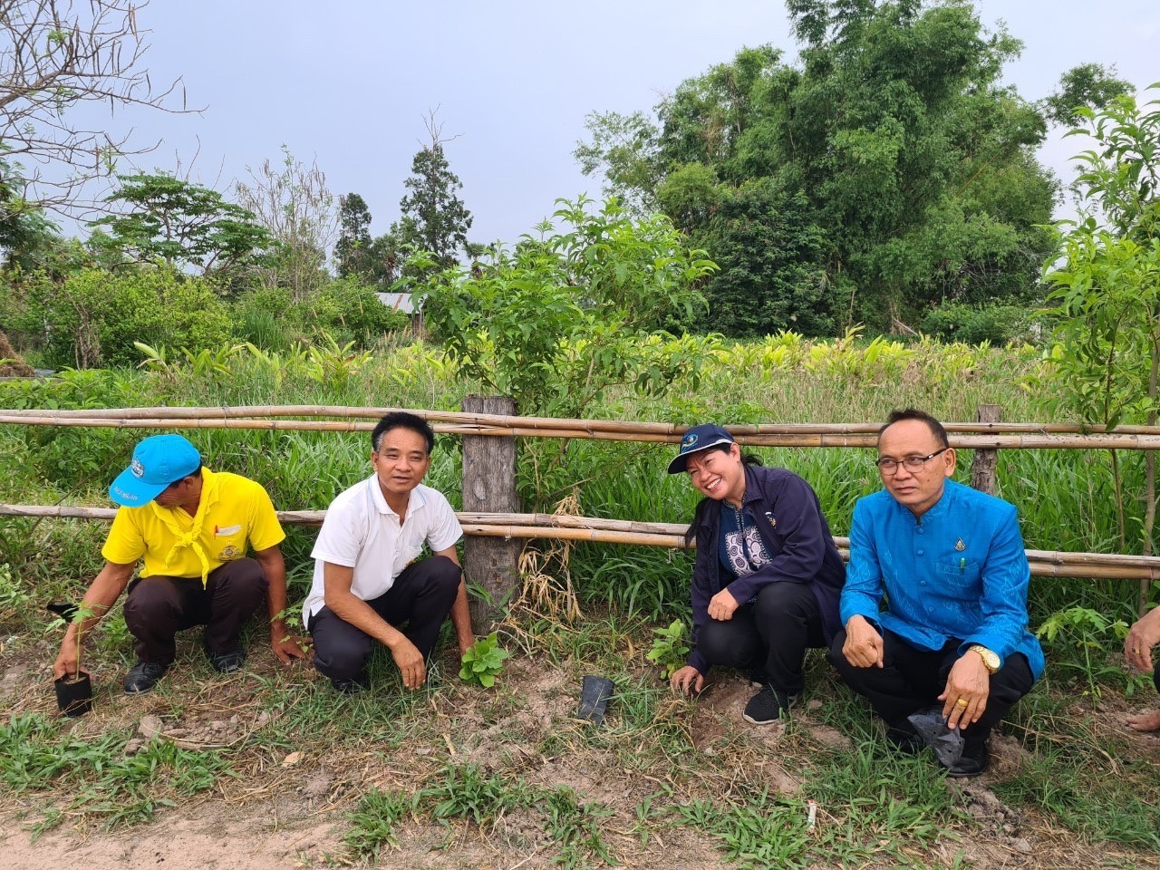 พช.ยโสธร ดำเนินโครงการ “1 หมู่บ้าน 1 ทางนี้มีผล ผู้คนรักกัน เฉลิมพระเกียรติสมเด็จพระเจ้าพี่นางเธอ เจ้าฟ้ากัลยาณิวัฒนา กรมหลวงนราธิวาสราชนครินทร์” เนื่องในโอกาสเฉลิมฉลองวาระครบ 100 ปี วันประสูติ (6 พฤษภาคม 2566)