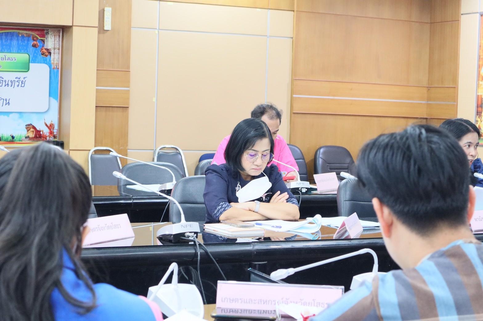 พช.ยโสธร ร่วมกิจกรรมจิตอาสาทำความสะอาดศาสนสถาน เนื่องในวันคล้ายวันประสูติสมเด็จพระเจ้าลูกเธอ เจ้าฟ้าทีปังกรรัศมีโชติฯ