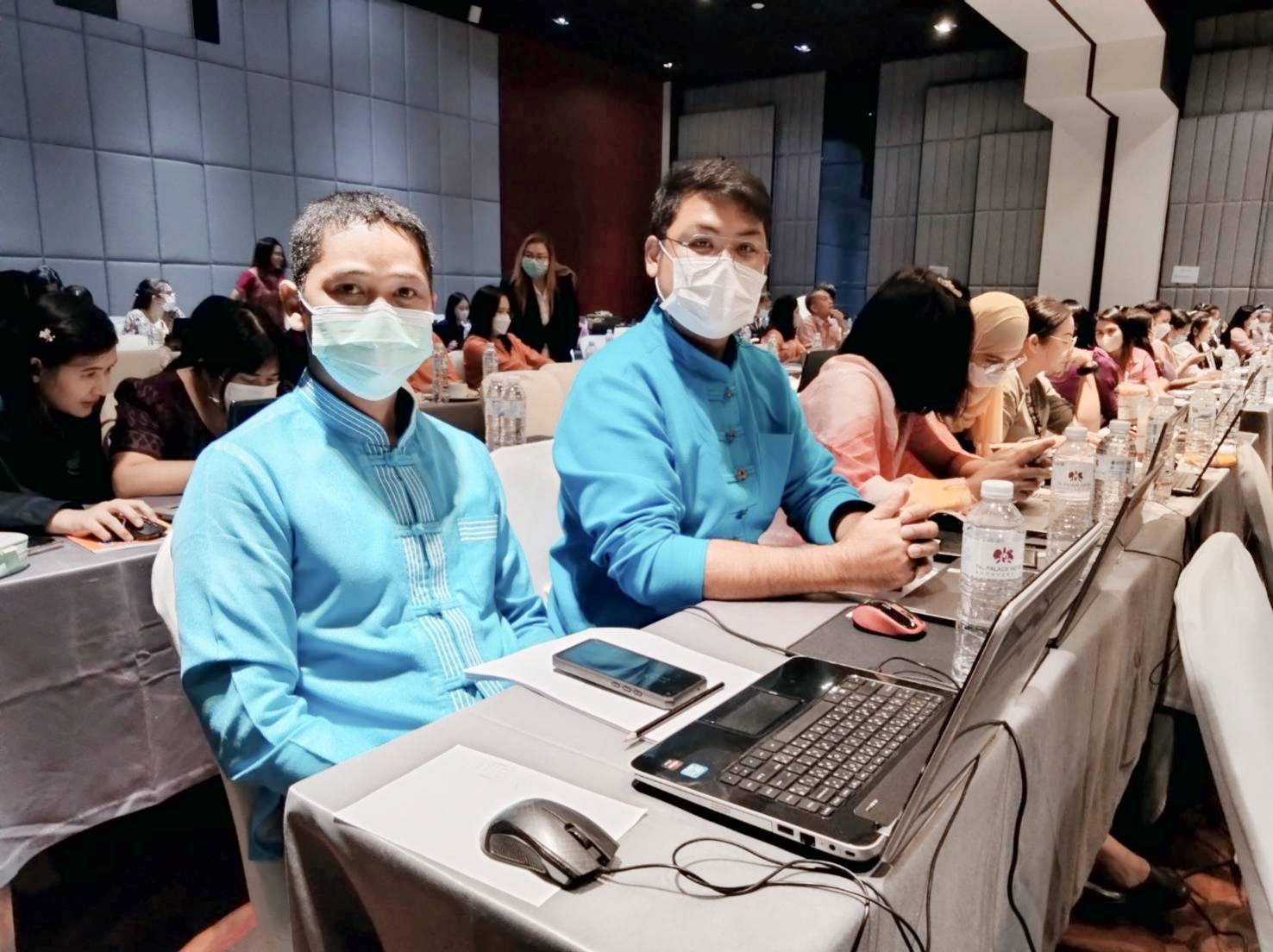 พช.ยโสธร ร่วมประชุมการฝึกอบรมระบบบัญชีการเงินและระบบโปรแกรมทะเบียนลูกหนี้ หลักสูตรที่ 2 ระบบโปรแกรมทะเบียนลูกหนี้ (LM) สำหรับผู้ใช้งาน