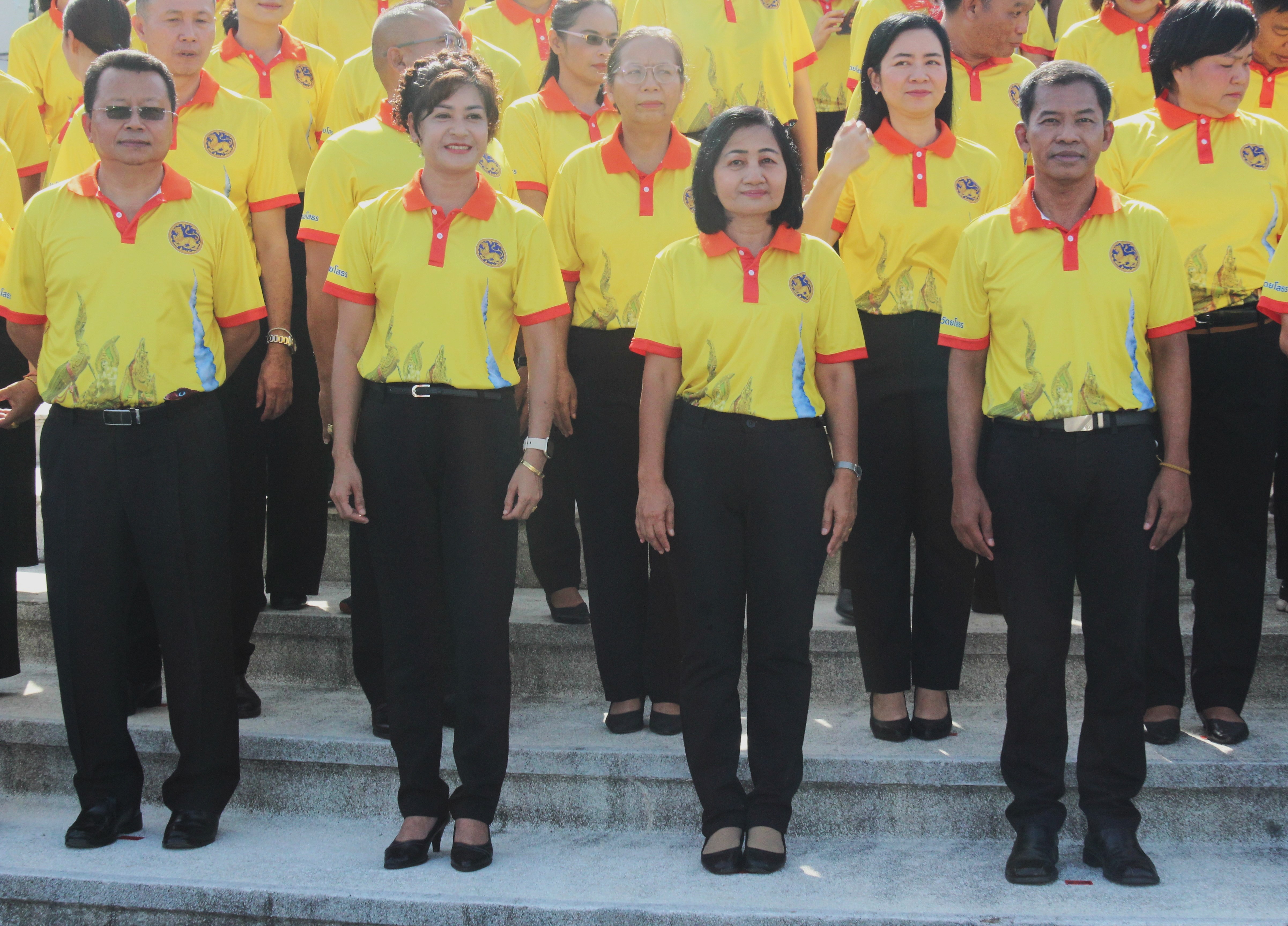 พช.ยโสธร ร่วมบันทึกภาพและวีดิทัศน์การรวมพลัง “กรมยโสธร” และเพื่อประกอบการจัดทำวีดิทัศน์นำเสนอผลงานจังหวัดยโสธร ในการประกวดการจัดการขยะมูลฝอย “จังหวัดสะอาด” ประจำปี พ.ศ.2566 รอบตัดสิน