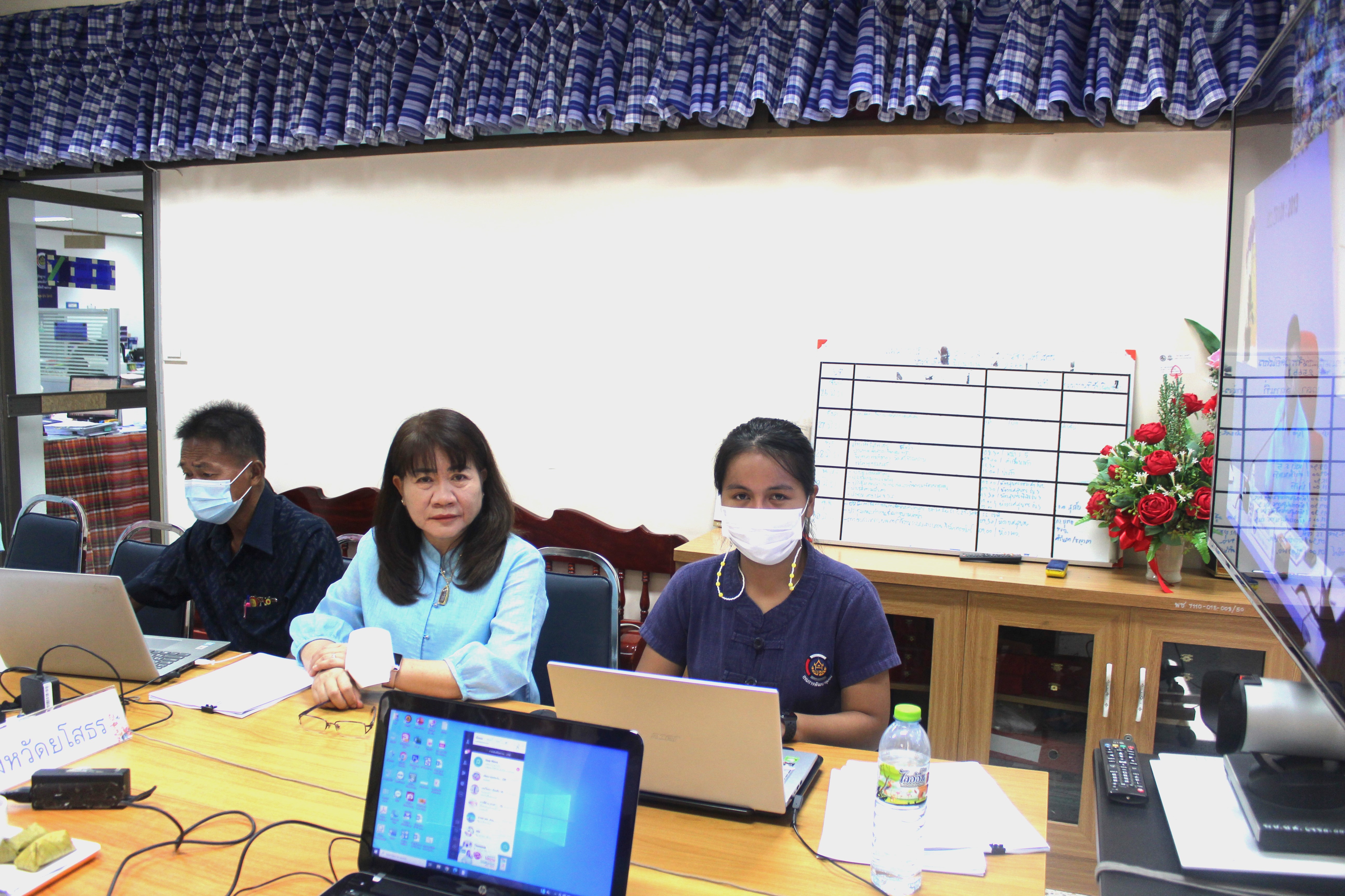 พช.ยโสธร ร่วมอบรมโครงการการขยายผลการใช้งานระบบสารบรรณอิเล็กทรอนิกส์ ตั้งเป้า “สะดวก รวดเร็ว ลดเวลา ลดกระดาษ ลดขั้นตอน”