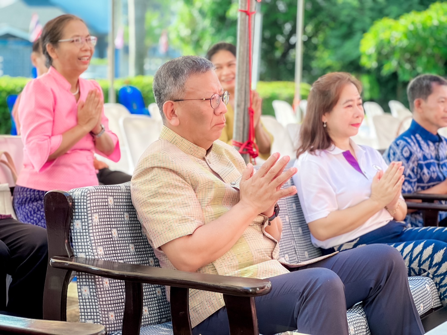 พช.ยโสธร ร่วมกิจกรรมทำบุญตักบาตร ครบรอบ 31 ปี สวท.ยโสธร