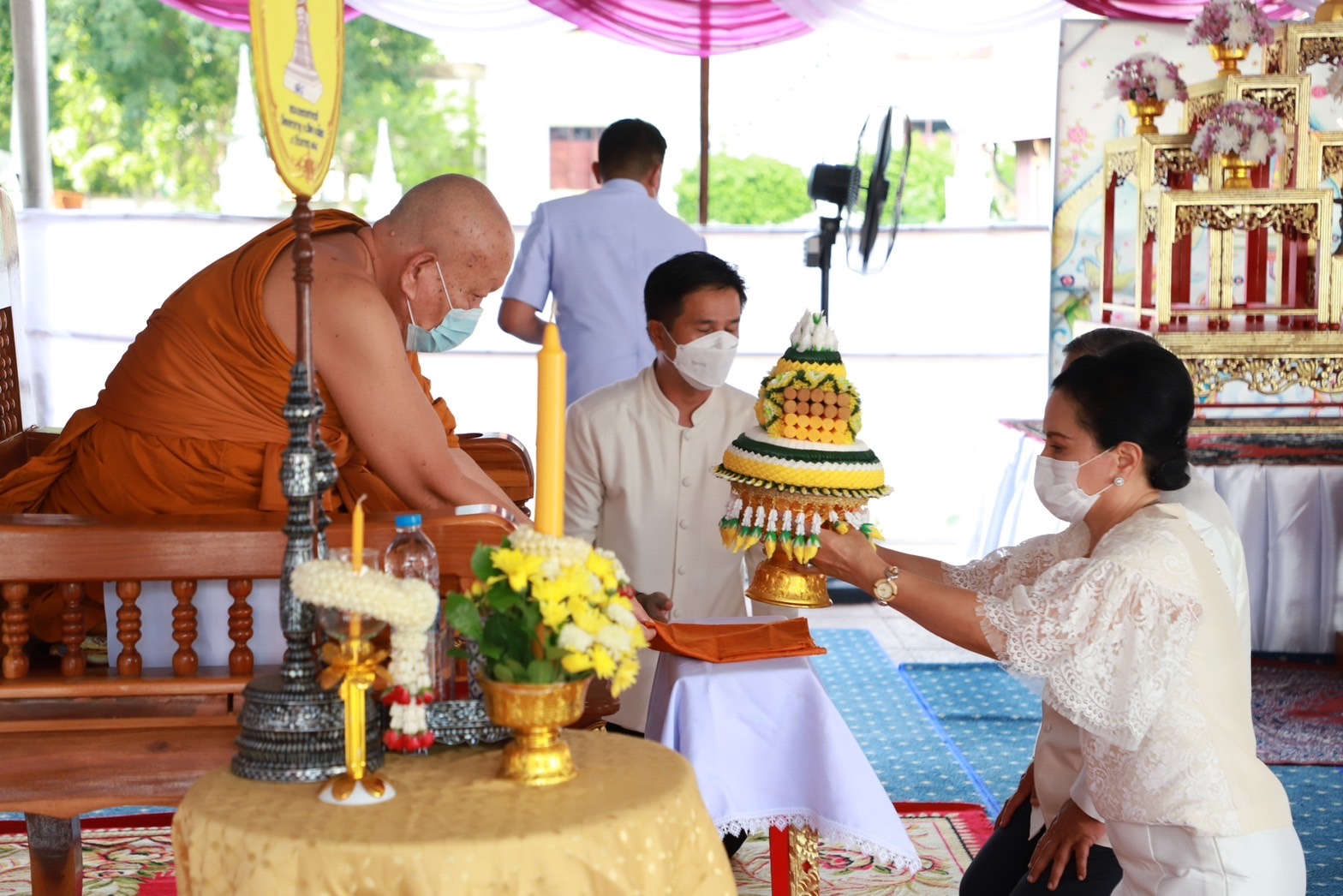 พช.ยโสธร ร่วมกิจกรรมส่งเสริมพระพุทธศาสนา เนื่องในวันวิสาขบูชา ประจำปี 2566 เพื่อส่งเสริมเผยแพร่พระพุทธศาสนาและสืบสานประเพณีวัฒนธรรมอันดีงามให้คงอยู่คู่สังคมไทยตลอดไป