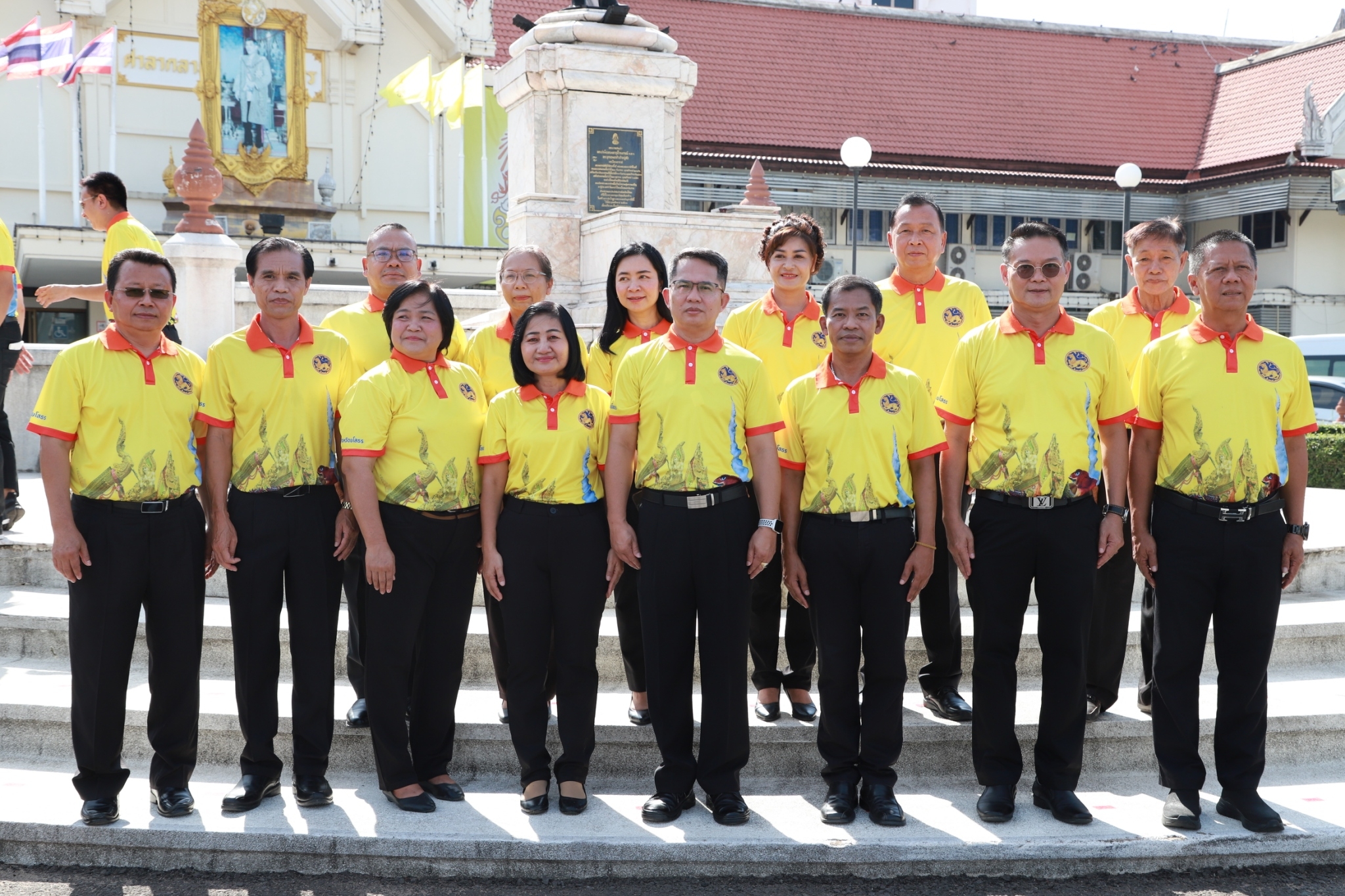พช.ยโสธร ร่วมบันทึกภาพและวีดิทัศน์การรวมพลัง “กรมยโสธร” และเพื่อประกอบการจัดทำวีดิทัศน์นำเสนอผลงานจังหวัดยโสธร ในการประกวดการจัดการขยะมูลฝอย “จังหวัดสะอาด” ประจำปี พ.ศ.2566 รอบตัดสิน