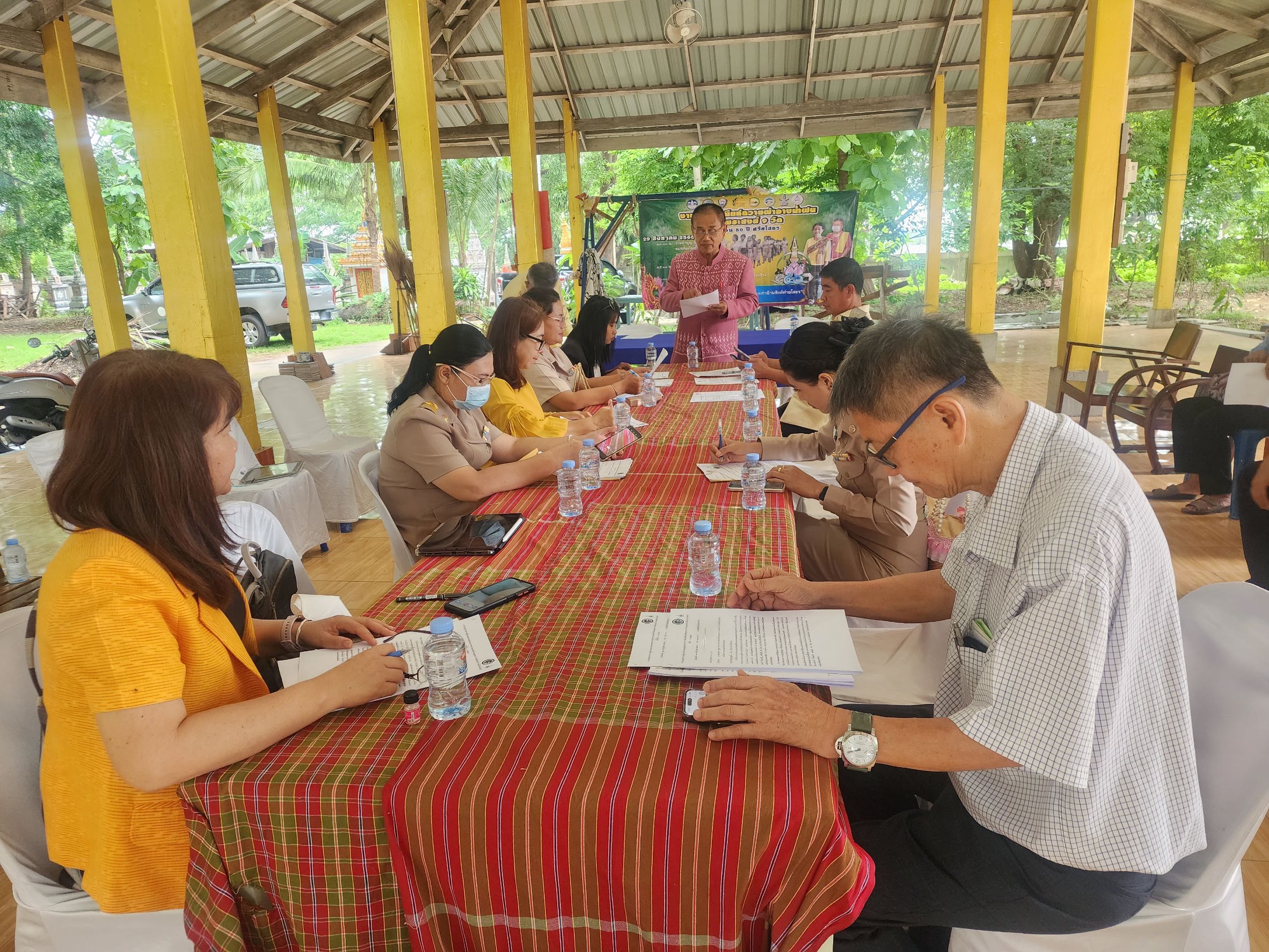 พช.ยโสธร ร่วมประชุมกับสมาชิกกรรมการท่องเที่ยวโดยชุมชนจังหวัดยโสธร (ย่านเมืองเก่าบ้านสิงห์ท่ายโสธร)