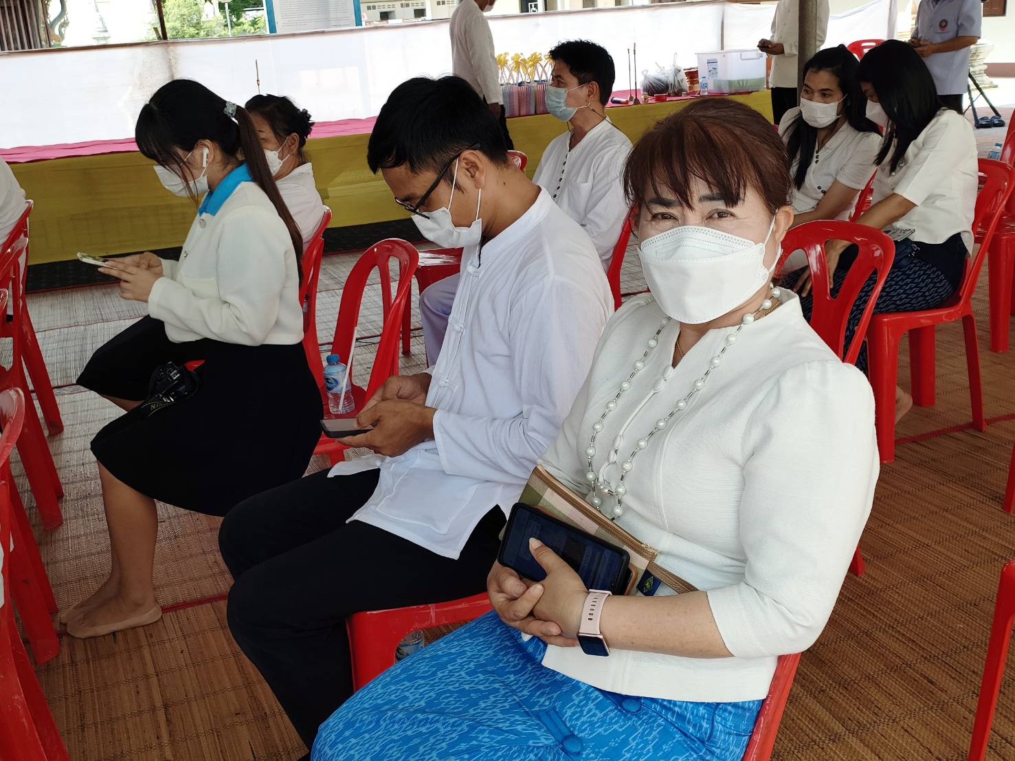 พช.ยโสธร ร่วมพิธีเจริญพระพุทธมนต์เฉลิมพระเกียรติและถวายพระพรชัยมงคล ประจำเดือนกรกฎาคม 2566