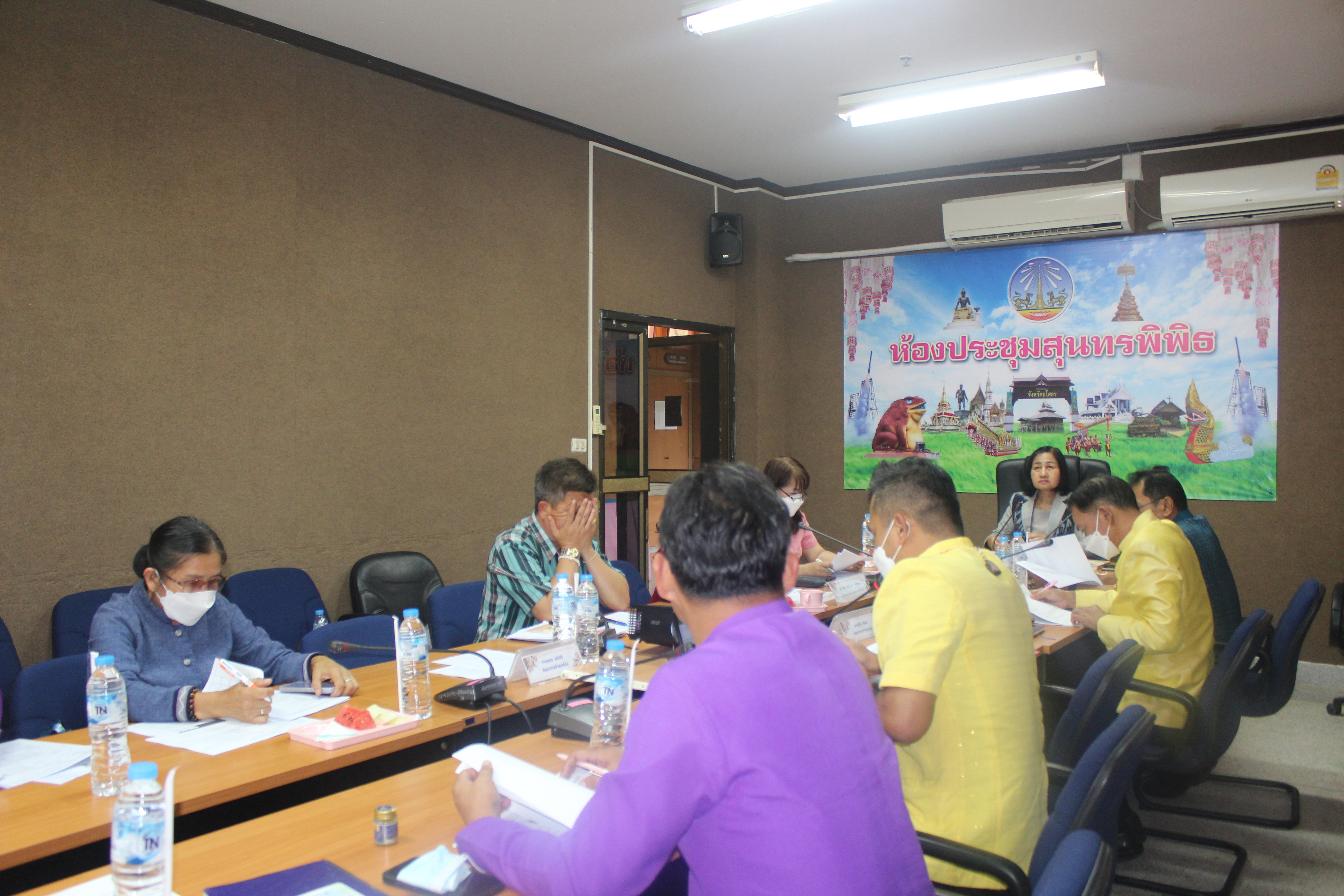 พช.ยโสธร ประชุมคณะทำงานพิจารณาจัดทำข้อตกลงการปฏิบัติราชการและการประ เมินผลการปฏิบัติราชการของข้าราชการ สังกัดสำนักงานพัฒนาชุมชนจังหวัดยโสธร รอบการประเมินที่ 2 ประจำปีงบประมาณ พ.ศ.2566 (1 เมษายน ถึง 30 กันยายน 2566)