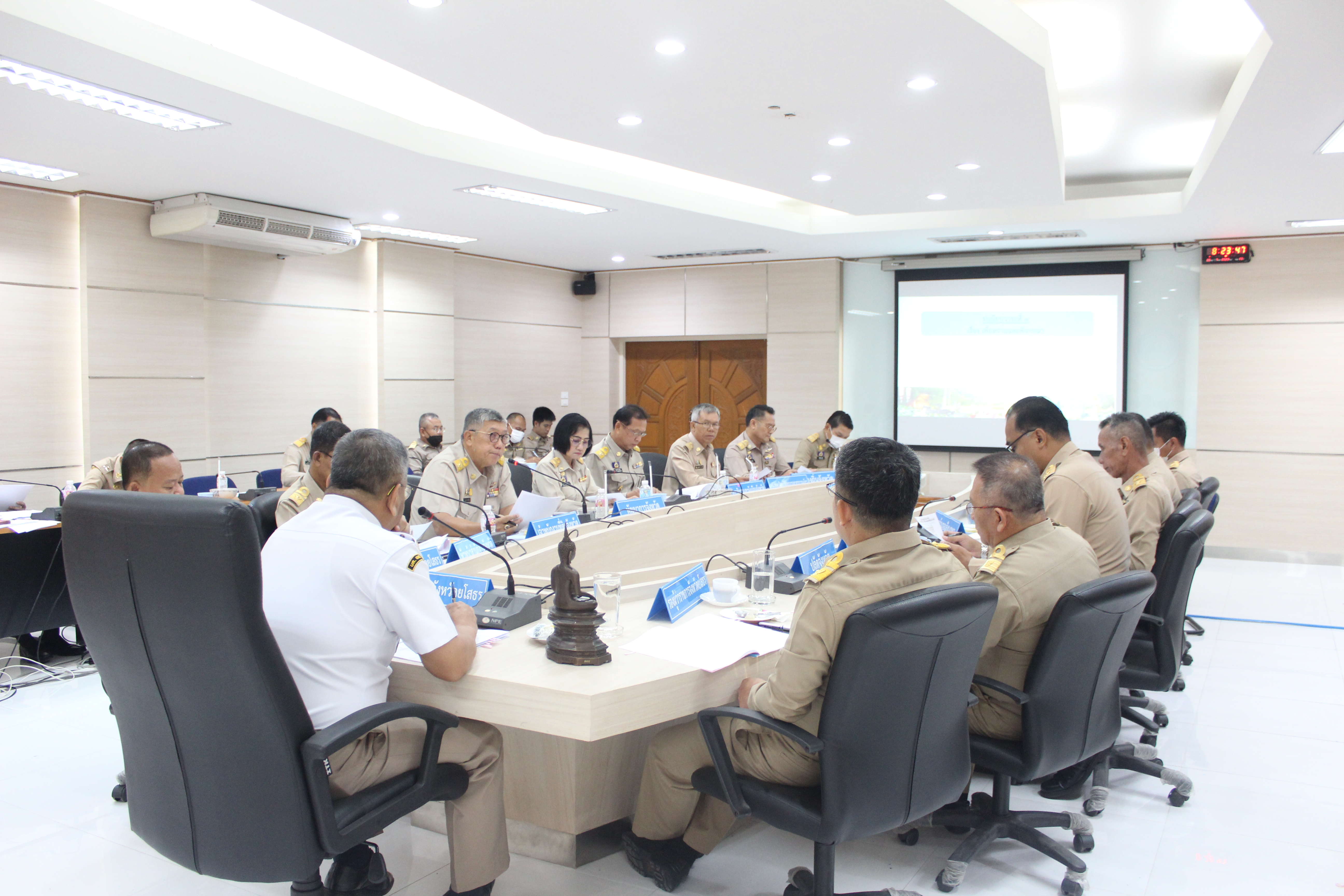 พช.ยโสธร ร่วมประชุมหัวหน้าส่วนราชการ หัวหน้าหน่วยงานรัฐวิสาหกิจ สังกัดกระทรวงมหาดไทยและนายอำเภอ ประจำเดือน กรกฎาคม