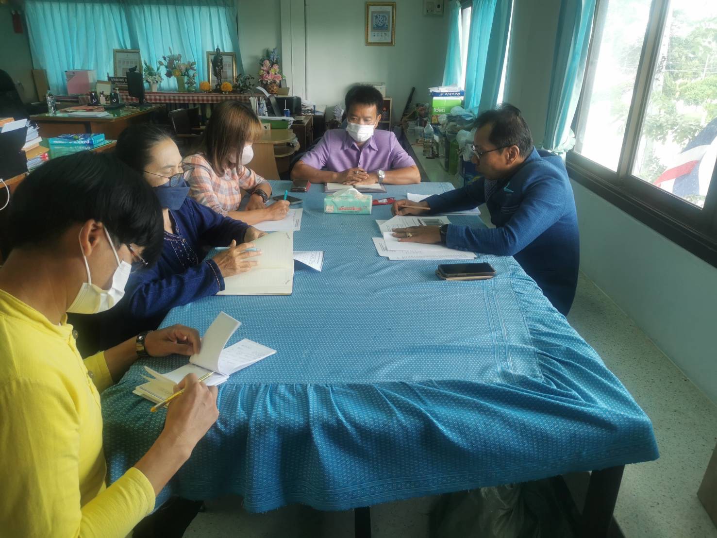 พช.ยโสธรติดตามการดำเนินงานการบริหารจัดเก็บข้อมูลความจำเป็นพื้นฐาน จปฐ. และ กชช.2ค. ด้วยเครื่องมืออิเล็กทรอนิกส์ ประจำปีงบประมาณ พ.ศ.2566 และ ติดตามความก้าวหน้าในการสร้างบ้านเพื่อช่วยเหลือครัวเรือนยากจนที่ตกเกณฑ์มิติด้านความเป็นอยู่ในระบบ TPMAPและ ระบบ Thai QM                ณ อำเภอคำเขื่อนแก้ว จังหวัดยโสธร