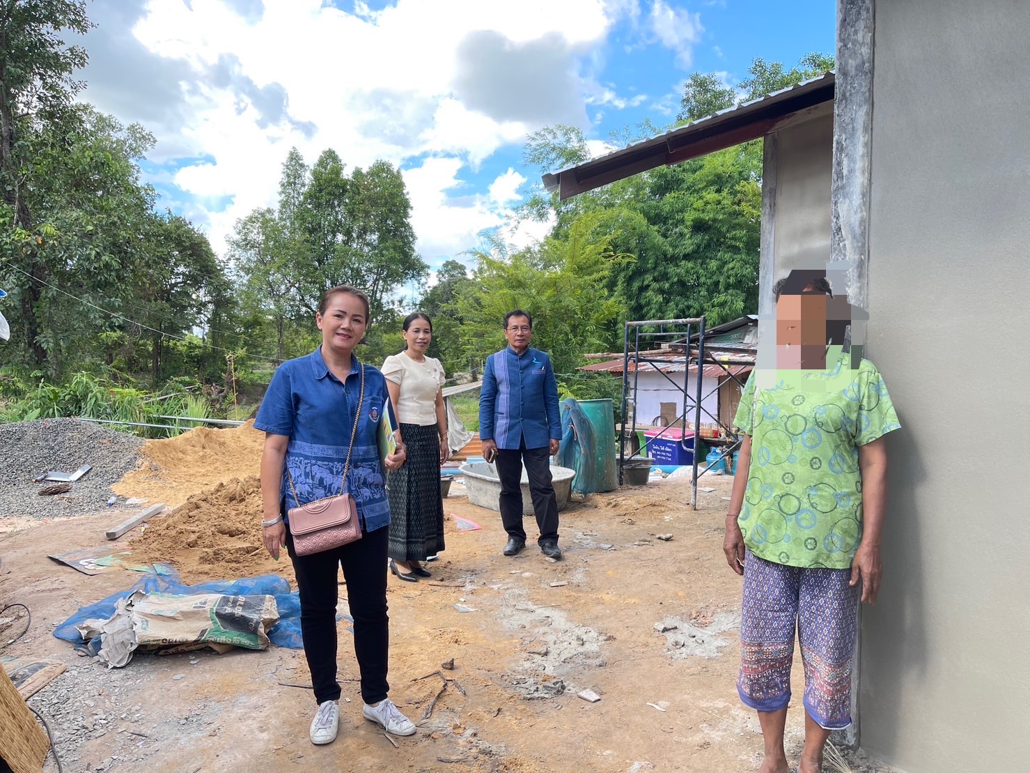 พช.ยโสธรติดตามการดำเนินงานการบริหารจัดเก็บข้อมูลความจำเป็นพื้นฐาน จปฐ. และ กชช.2ค. ด้วยเครื่องมืออิเล็กทรอนิกส์ ประจำปีงบประมาณ พ.ศ.2566 และ ติดตามความก้าวหน้าในการสร้างบ้านเพื่อช่วยเหลือครัวเรือนยากจนที่ตกเกณฑ์มิติด้านความเป็นอยู่ในระบบ TPMAPและ ระบบ Thai QM                ณ อำเภอคำเขื่อนแก้ว จังหวัดยโสธร