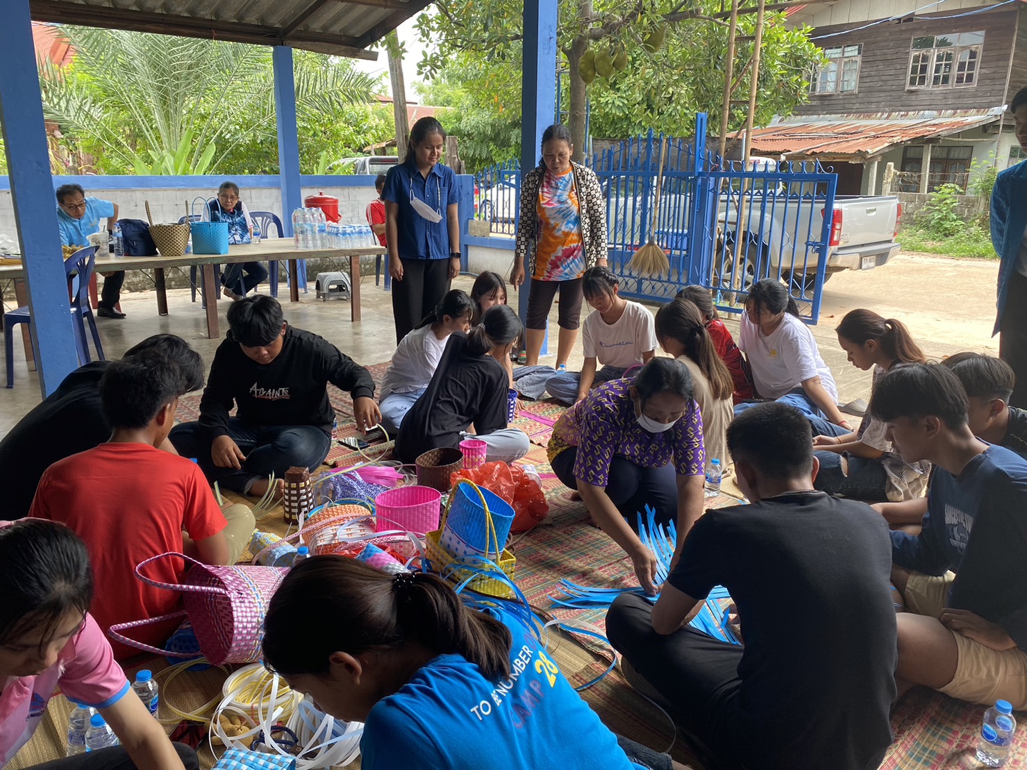 พช.ยโสธร ดำเนินการจัดกิจกรรมฝึกอบรมเครือข่ายกองทุนแม่ของแผ่นดินระดับจังหวัด หนุนเสริมสัมมาชีพชุมชนแก่เยาวชนกลุ่มเสี่ยงหรือผู้ผ่านการบำบัด            ณ หมู่บ้านกองทุนแม่ของแผ่นดินบ้านสมสะอาด หมู่ 12 ตำบลโคกสำราญ อำเภอเลิงนกทา จังหวัดยโสธร