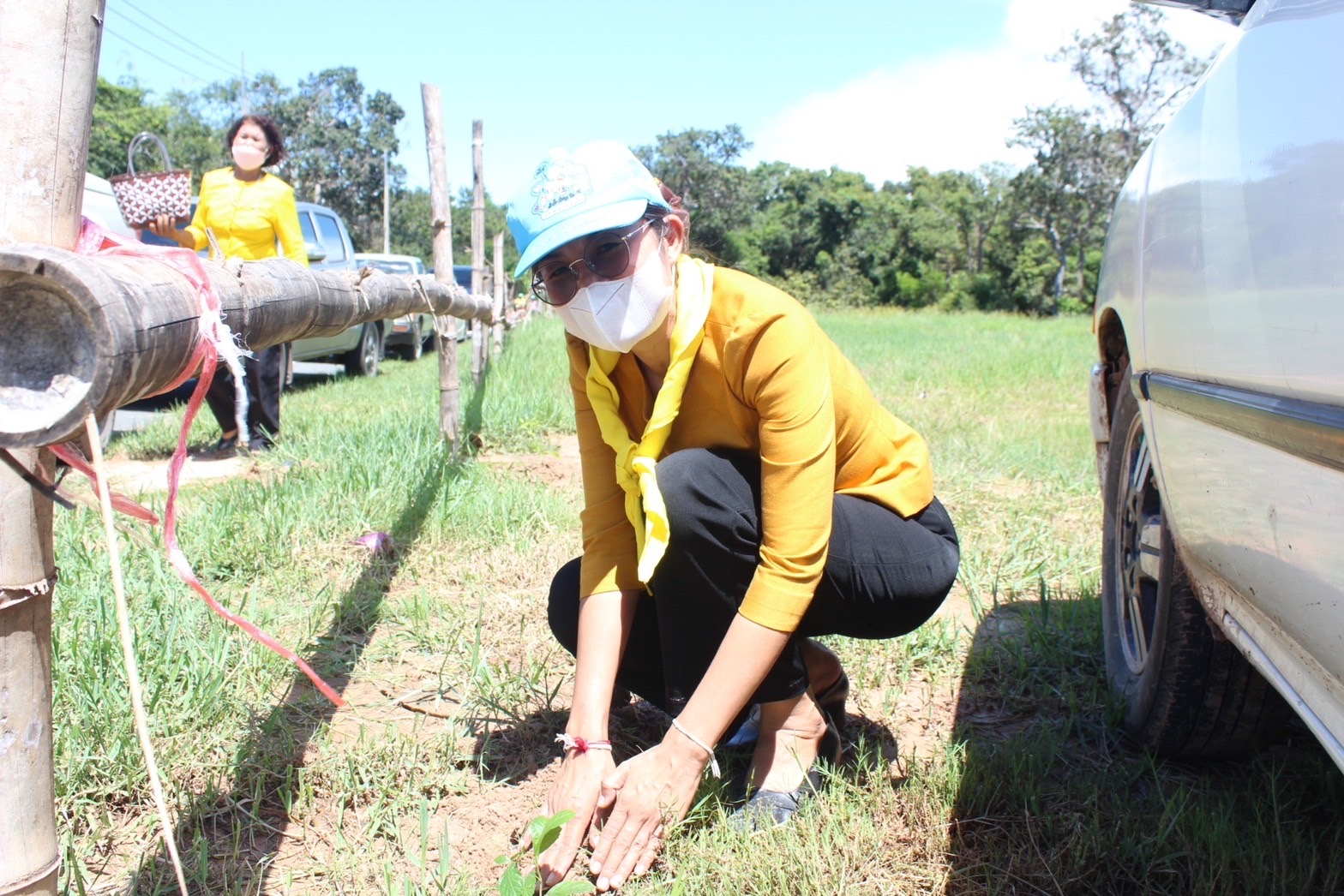 พช.ยโสธร จัดกิจกรรมเฉลิมพระเกียรติ โดยศูนย์ผู้นำจิตอาสาพัฒนาชุมชน “จิตอาสาพัฒนาชุมชน เอามื้อสามัคคี ทำความดีถวายในหลวง” ณ ศูนย์ผู้นำจิตอาสาพัฒนาชุมชนจังหวัดยโสธร หมู่ที่ 3 ตำบลบึงแก อำเภอมหาชนะชัย จังหวัดยโสธร