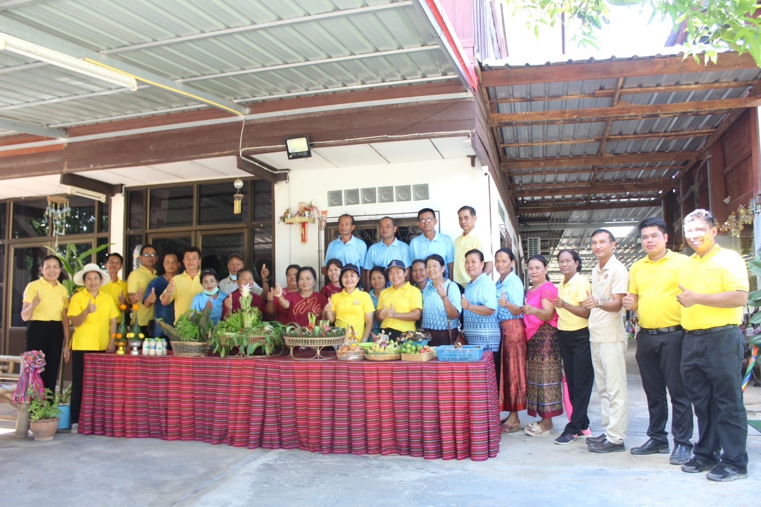 พช.ยโสธร เยี่ยมชม หมู่บ้านเศรษฐกิจพอเพียง “อยู่เย็น เป็นสุข”ดีเด่นระดับจังหวัด จังหวัดยโสธร ประจำปี 2566 บ้านบูรพา หมู่ 6 ตำบลบึงแก อำเภอมหาชนะชัย จังหวัดยโสธร