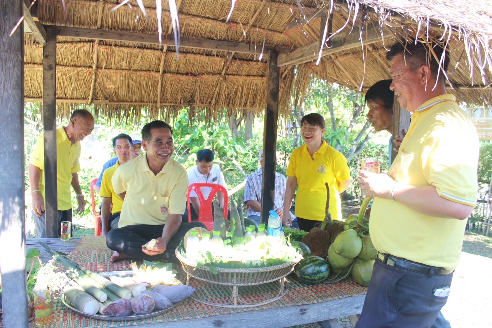 พช.ยโสธร เยี่ยมชม หมู่บ้านเศรษฐกิจพอเพียง “อยู่เย็น เป็นสุข”ดีเด่นระดับจังหวัด จังหวัดยโสธร ประจำปี 2566 บ้านบูรพา หมู่ 6 ตำบลบึงแก อำเภอมหาชนะชัย จังหวัดยโสธร