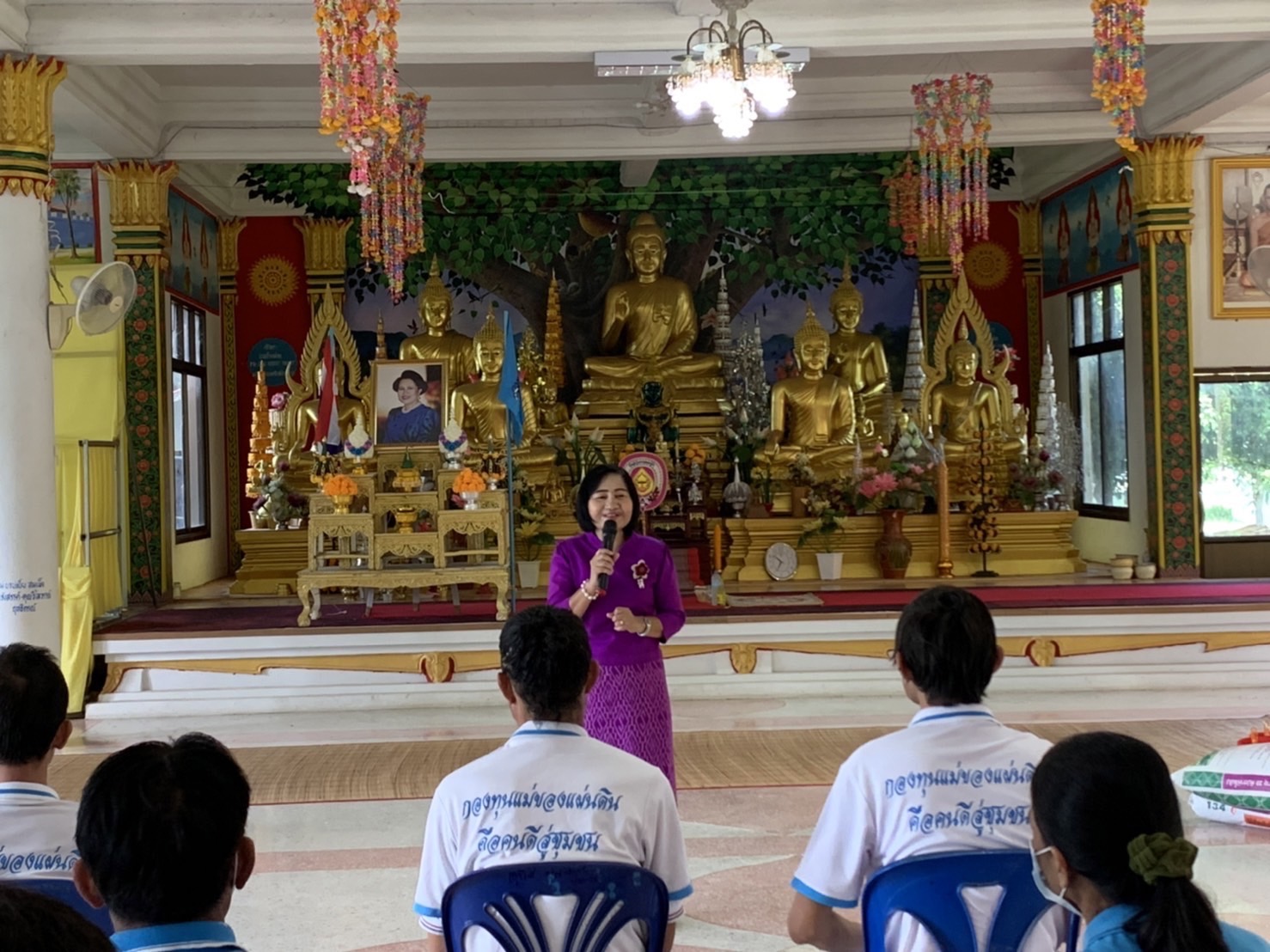 ปปส.ภาค 3 ร่วมกับเครือข่ายกองทุนแม่ของแผ่นดินจังหวัดยโสธรมอบทุนสงเคราะห์ช่วยเหลือกลุ่มเสี่ยงที่มีโอกาสเข้าไปเกี่ยวข้องกับยาเสพติดหรือได้รับผลกระทบจากปัญหายาเสพติด ประจำปี 2566 ในพื้นที่อำเภอมหาชนะชัย