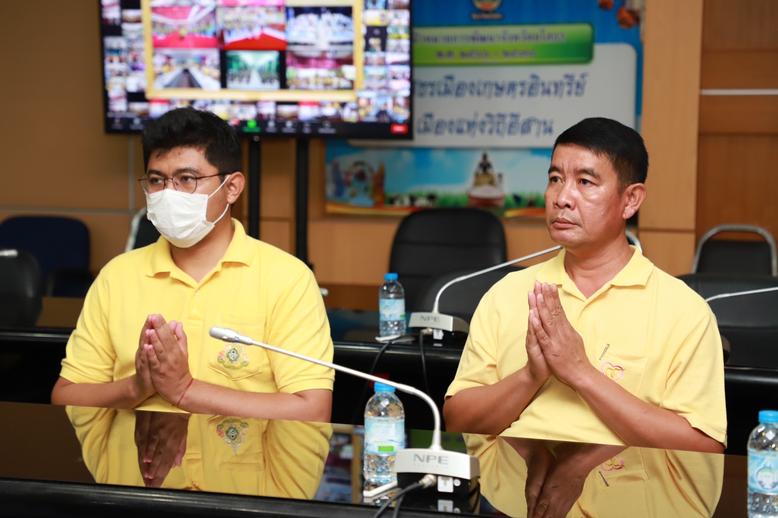 พช.ยโสธร ร่วมพิธีเจริญพระพุทธมนต์ฯเพื่อถวายพระพรชัยมงคลถวายพระราชกุศลแด่ พระบาทสมเด็จพระปรเมนทรรามธิบดีศรีสินทรมหาวชิราลงกรณ พระวชิรเกล้าเจ้าอยู่หัว เนื่องในโอกาสมหามงคลวันเฉลิมพระชนมพรรษา (28 กรกฎาคม 2566) ผ่านสื่ออิเล็กทรอนิกส์ Online ระบบ Zoom