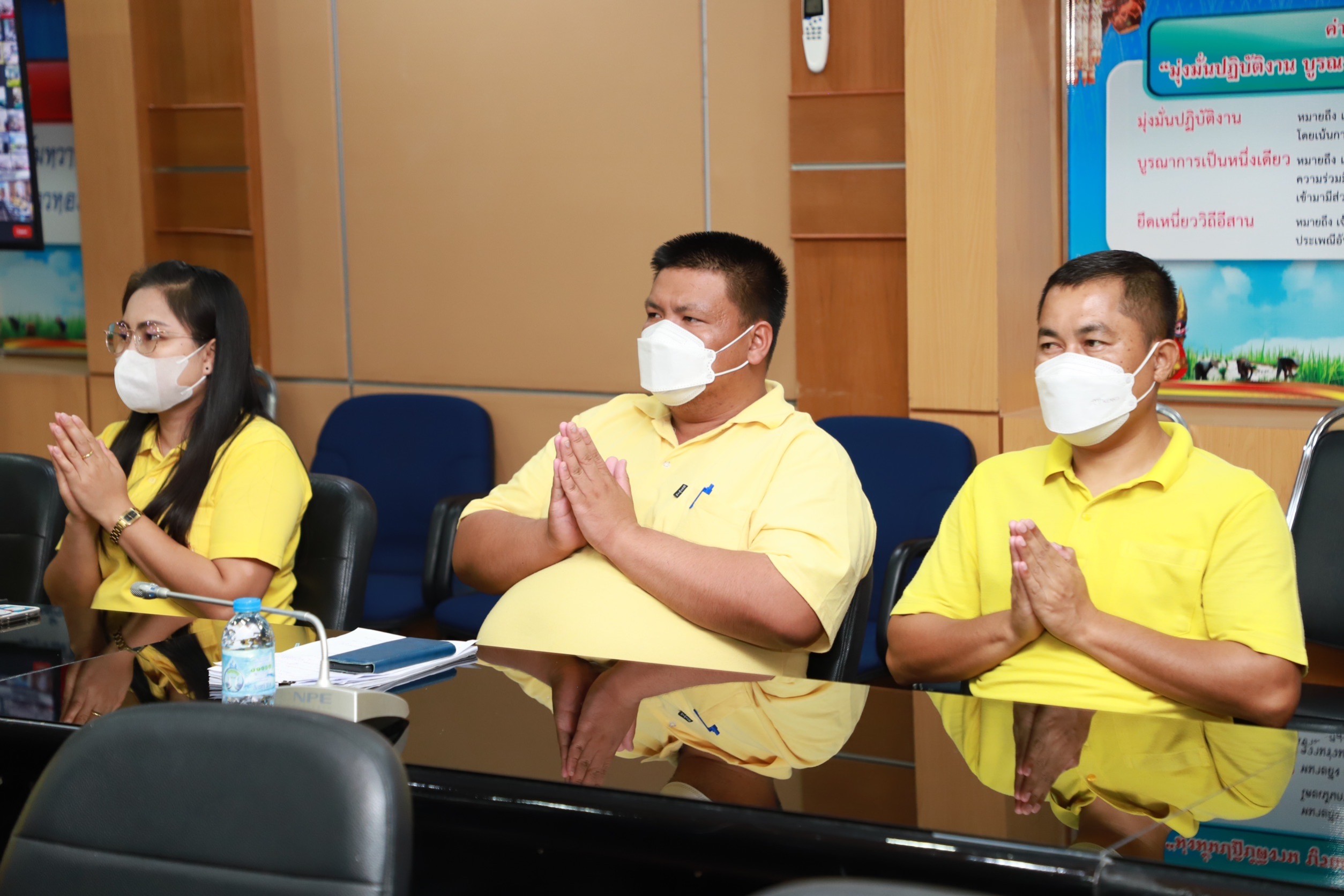 พช.ยโสธร ร่วมพิธีเจริญพระพุทธมนต์ฯเพื่อถวายพระพรชัยมงคลถวายพระราชกุศลแด่ พระบาทสมเด็จพระปรเมนทรรามธิบดีศรีสินทรมหาวชิราลงกรณ พระวชิรเกล้าเจ้าอยู่หัว เนื่องในโอกาสมหามงคลวันเฉลิมพระชนมพรรษา (28 กรกฎาคม 2566) ผ่านสื่ออิเล็กทรอนิกส์ Online ระบบ Zoom