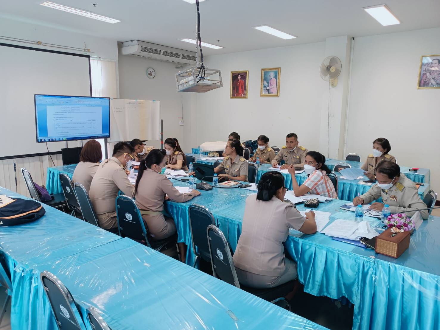 พช.ยโสธร ร่วมประชุมการดำเนินโครงการภายใต้แผนปฏิบัติราชการกลุ่มจังหวัด ภาคตะวันออกเฉียงเหนือตอนล่าง 2 ประจำปีงบประมาณ พ.ศ.2566 ครั้งที่ 1/2566