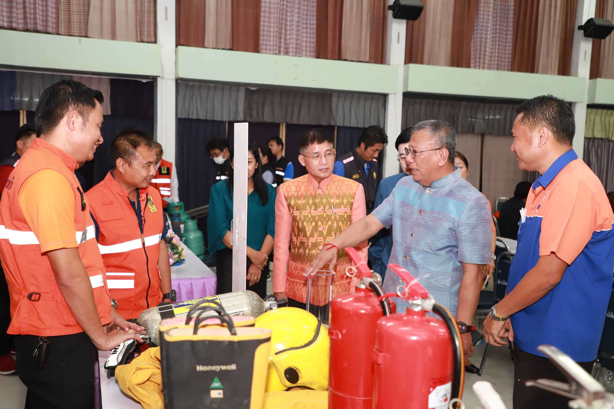 พช.ยโสธรร่วมพิธีเปิดงาน “ลดความเสี่ยงเดิม ป้องกันความเสี่ยงใหม่ สู่สังคมเท่าทันภัยด้วยแผน ปภ. ” จังหวัดยโสธร ประจำปี 2566