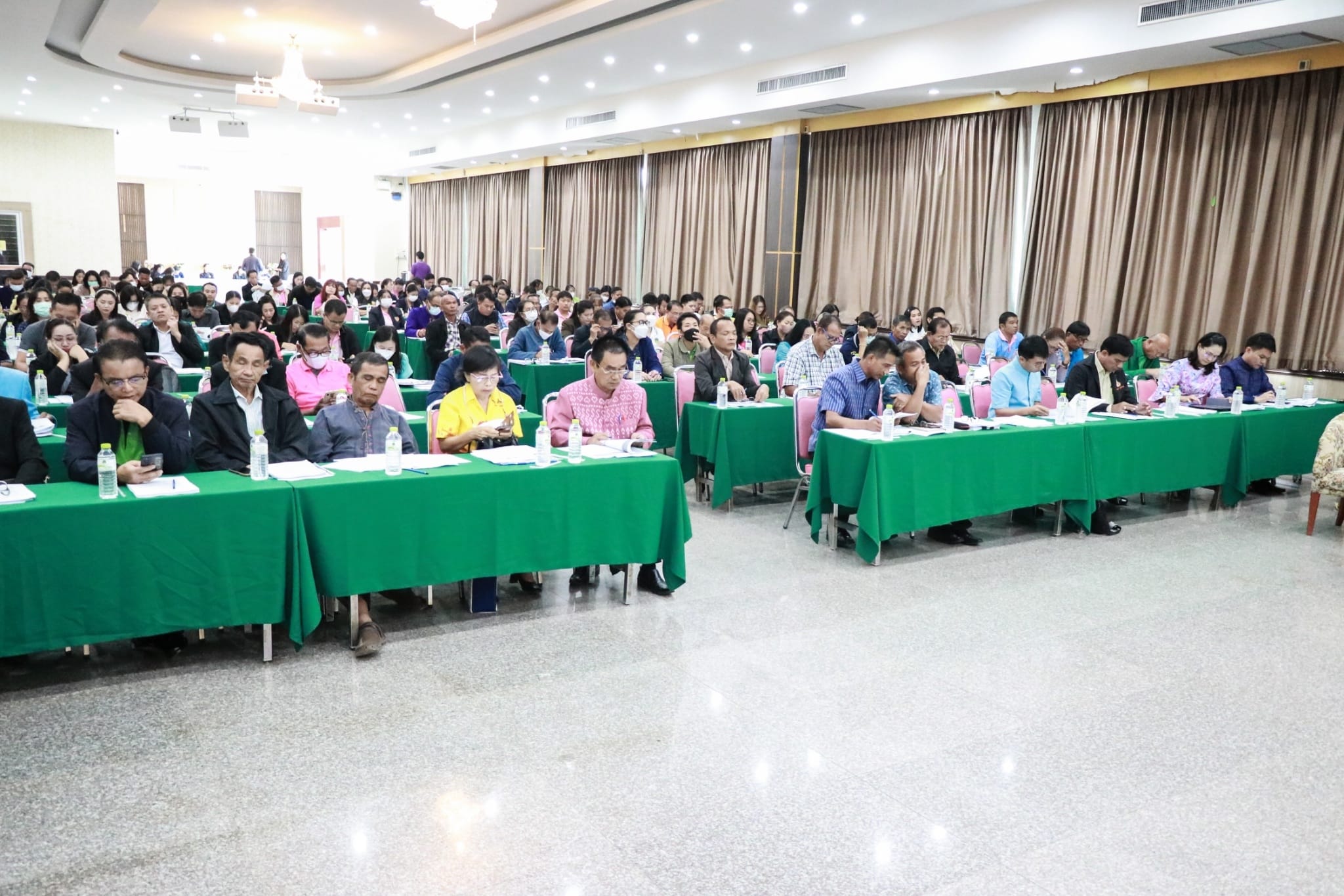 พช.ยโสธร ร่วมรับฟังความคิดเห็นร่างแผนพัฒนากลุ่มจังหวัดภาคตะวันออกเฉียงเหนือตอนล่าง 2 (พ.ศ. 2566 – 2570) ฉบับทบทวน ประจำปีงบประมาณ พ.ศ. 2568 เพื่อปรับปรุงแผนพัฒนากลุ่มจังหวัดให้มีความสมบูรณ์