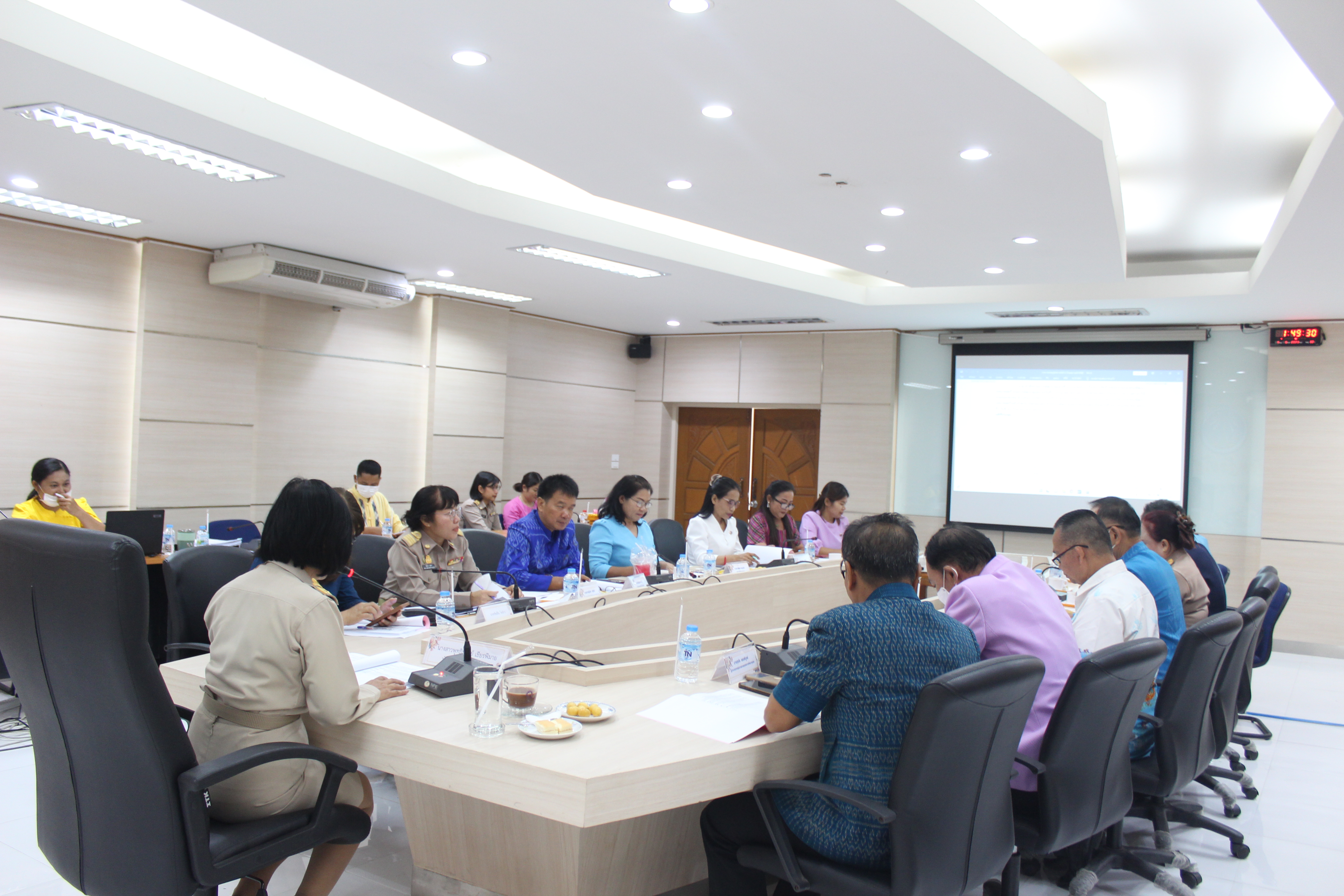 ?พช.ยโสธร ประชุมผู้บริหารและเจ้าหน้าที่พัฒนาชุมชนสังกัดสำนักงานพัฒนาชุมชนจัง หวัดยโสธร ครั้งที่ 8/ 2566