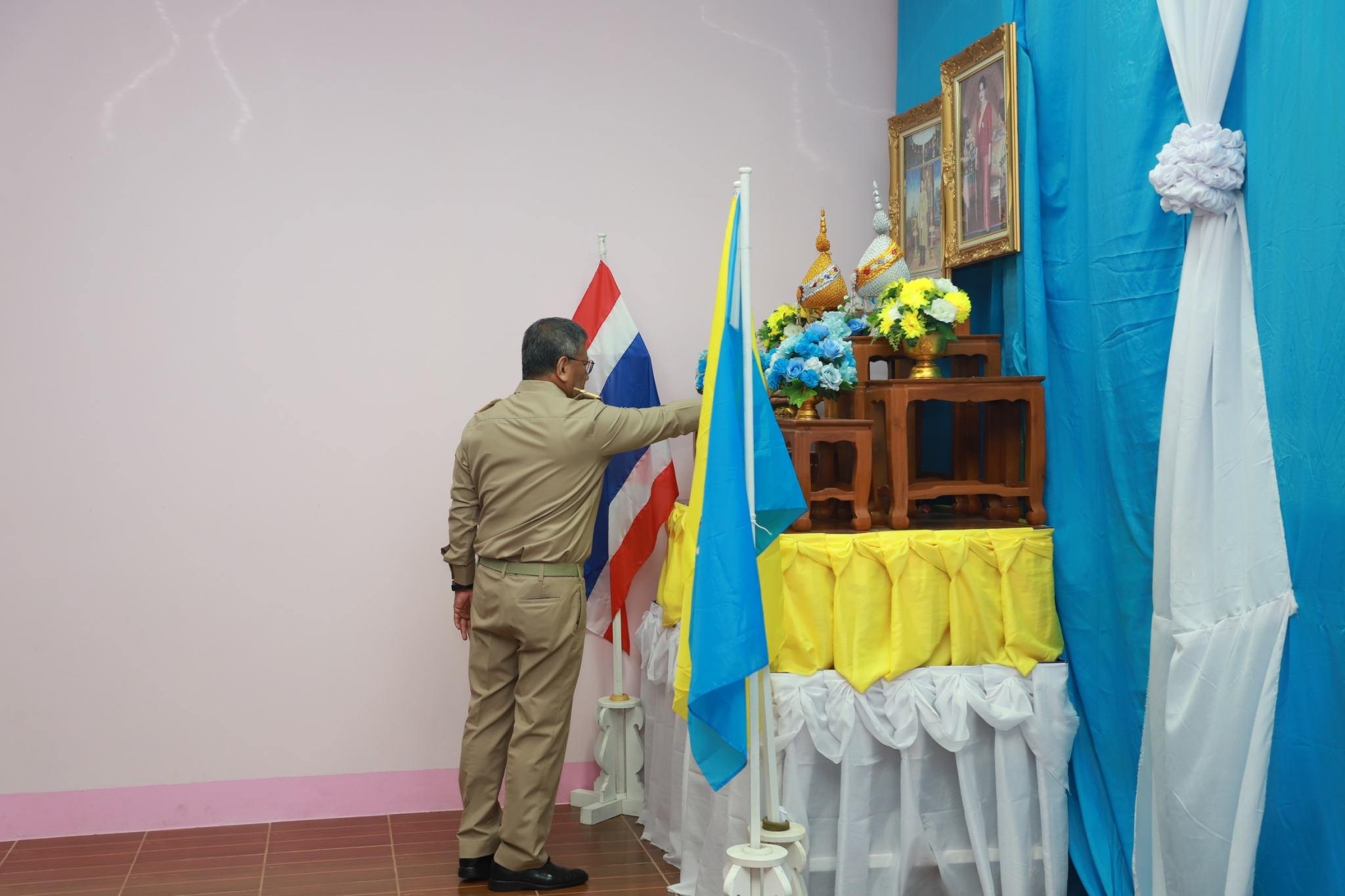 พช.ยโสธร ร่วมกิจกรรมและรับมอบใบประกาศนียบัตรโครงการน้ำพระทัยพระราชทานส่วนภูมิภาค สมาคมสภาสงเคราะห์แห่งประเทศไทย ในพระบรมราชูปถัมภ์