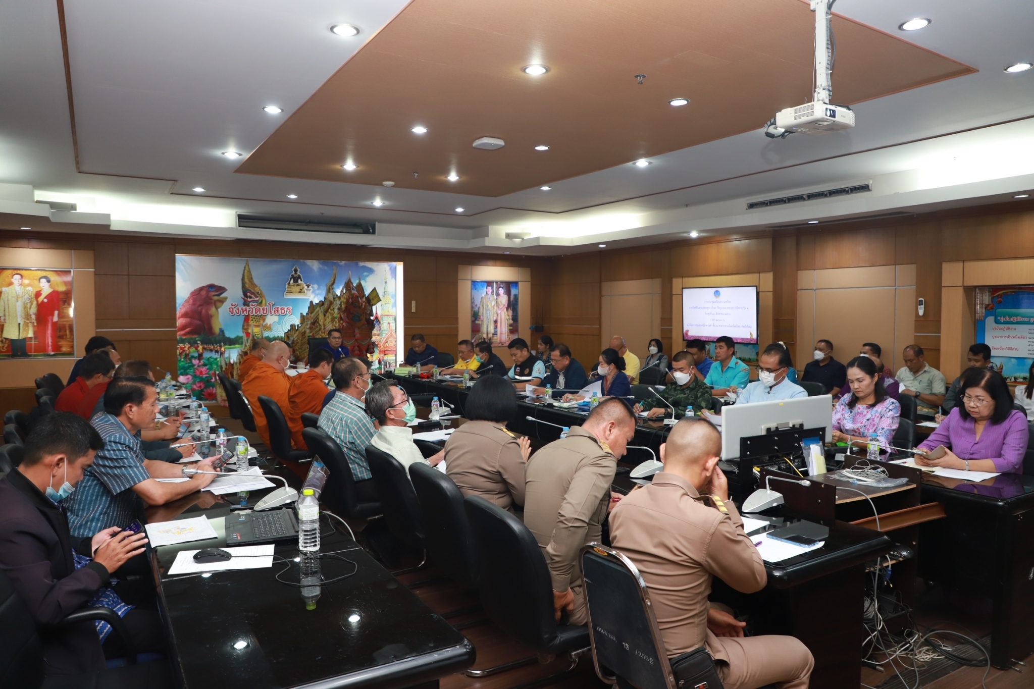 พช.ยโสธร ร่วมประชุมเตรียมความพร้อมการจัดพิธีมหามงคลพุทธาภิเษก วัตถุมงคลพระสุก (ยโสธร) รุ่นที่ 1