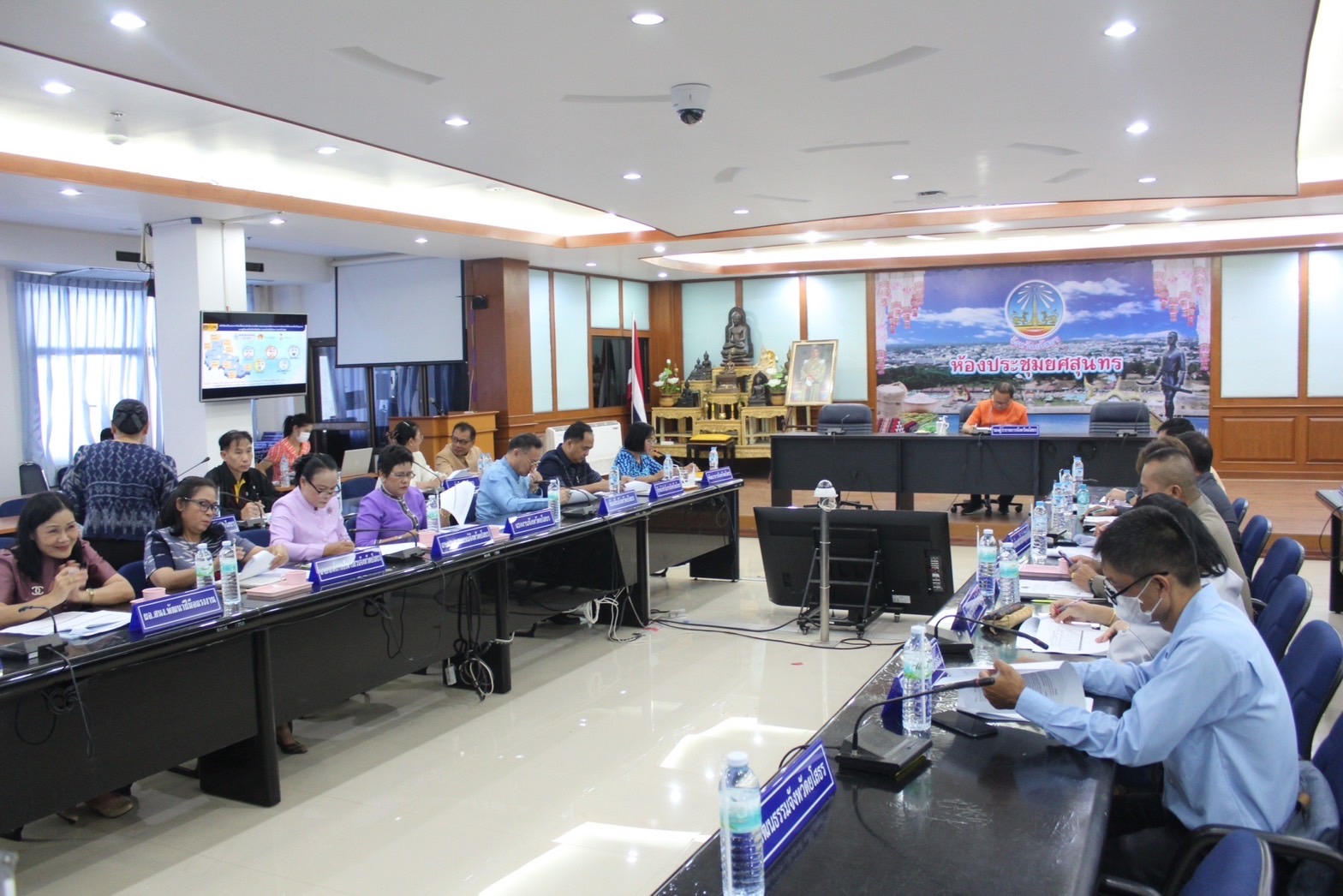 ?พช.ยโสธร ประชุมคณะกรรมการบริหารศูนย์อำนวยการขจัดความยากจนพัฒนาคนทุก ช่วงวัยอย่างยั่งยืนตามหลักปรัชญาของเศรษฐกิจพอเพียง (ศจพ.จังหวัดยโสธร) ครั้งที่ 2/2566