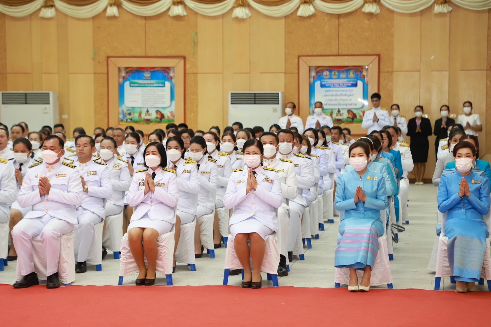 พช.ยโสธร ร่วมพิธีทำบุญตักบาตรพระสงฆ์ 92 รูป ถวายพระราชกุศลแด่สมเด็จพระนางเจ้าสิริกิติ์ พระบรมราชินีนาถ พระบรมราชชนนีพันปีหลวง เนื่องในโอกาสวันมหามงคลเฉลิมพระชนมพรรษา 12 สิงหาคม 2566