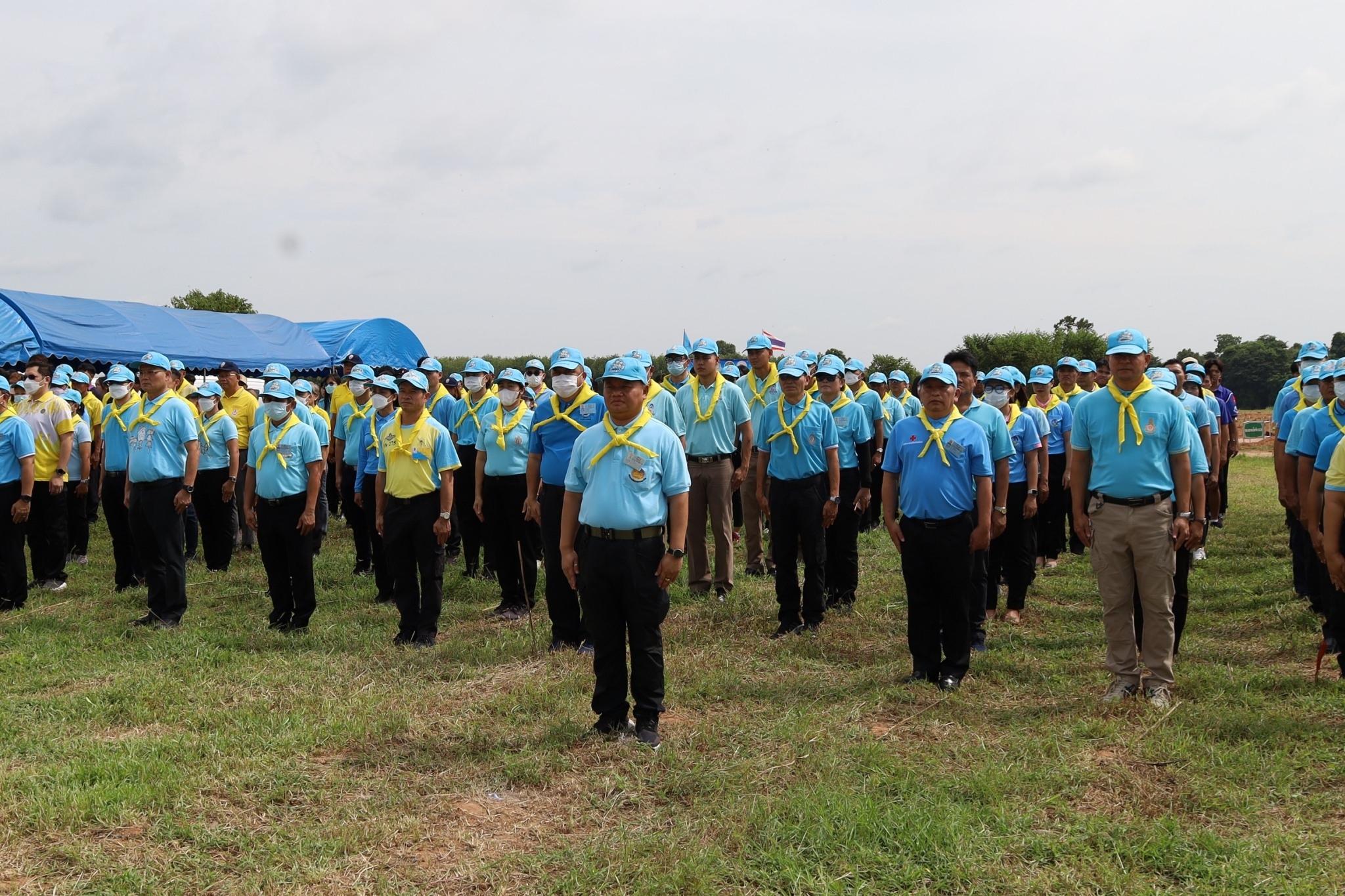 พช.ยโสธร ร่วมกิจกรรมจิตอาสาพัฒนา ปลูกต้นไม้ เนื่องในโอกาสวันเฉลิมพระชนมพรรษา สมเด็จพระนางเจ้าสิริกิติ์ พระบรมราชินีนาถ พระบรมราชชนนีพันปีหลวง 12 สิงหาคม 2566