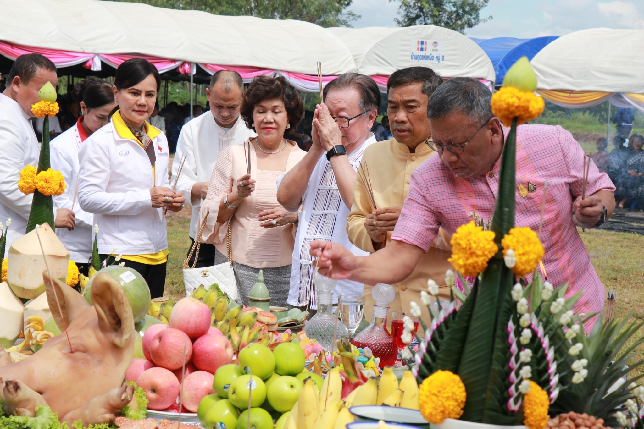 พช.ยโสธร ร่วมพิธีวางศิลาฤกษ์ สถานีรถไฟเลิงนกทา ตามโครงการก่อสร้างทางรถไฟรางคู่ สายบ้านไผ่ – มหาสารคาม-ร้อยเอ็ด – มุกดาหาร – นครพนม (ตอนผ่านจังหวัดยโสธร)