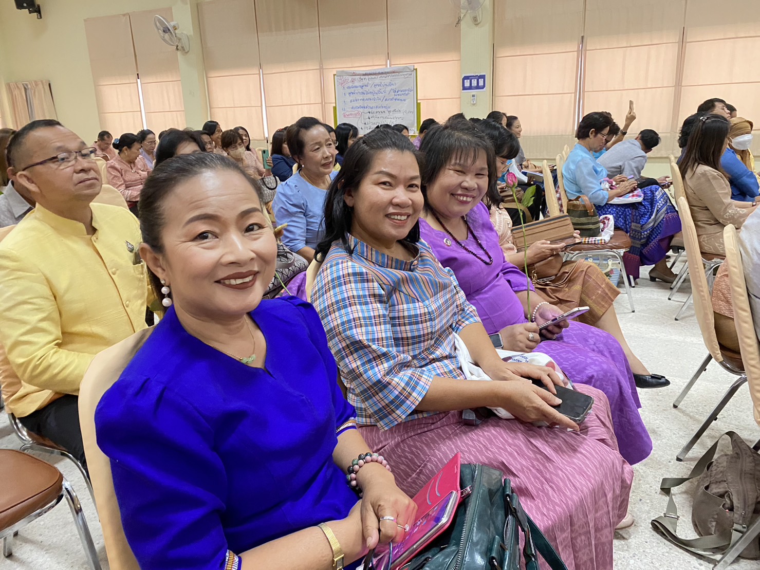 พช.ยโสธร ร่วมการประชุมเชิงปฏิบัติการ ตรวจติดตามผลการดำเนินงานของหน่วยรับตรวจ รายไตรมาส ครั้งที่ 4/2566 เขตตรวจราชการที่ 12 และเขตตรวจราชการที่ 14