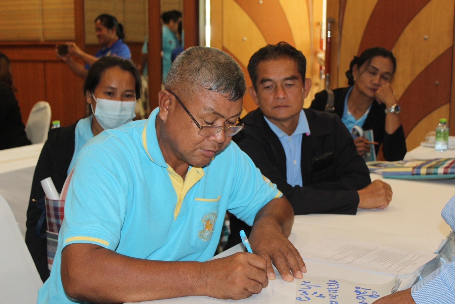 พช.ยโสธร ดำเนินโครงการประชุมเชิงปฏิบัติการเพิ่มศักยภาพคณะกรรมการเครือข่ายกองทุนแม่ของแผ่นดิน จังหวัดยโสธร ประจำปี 2566