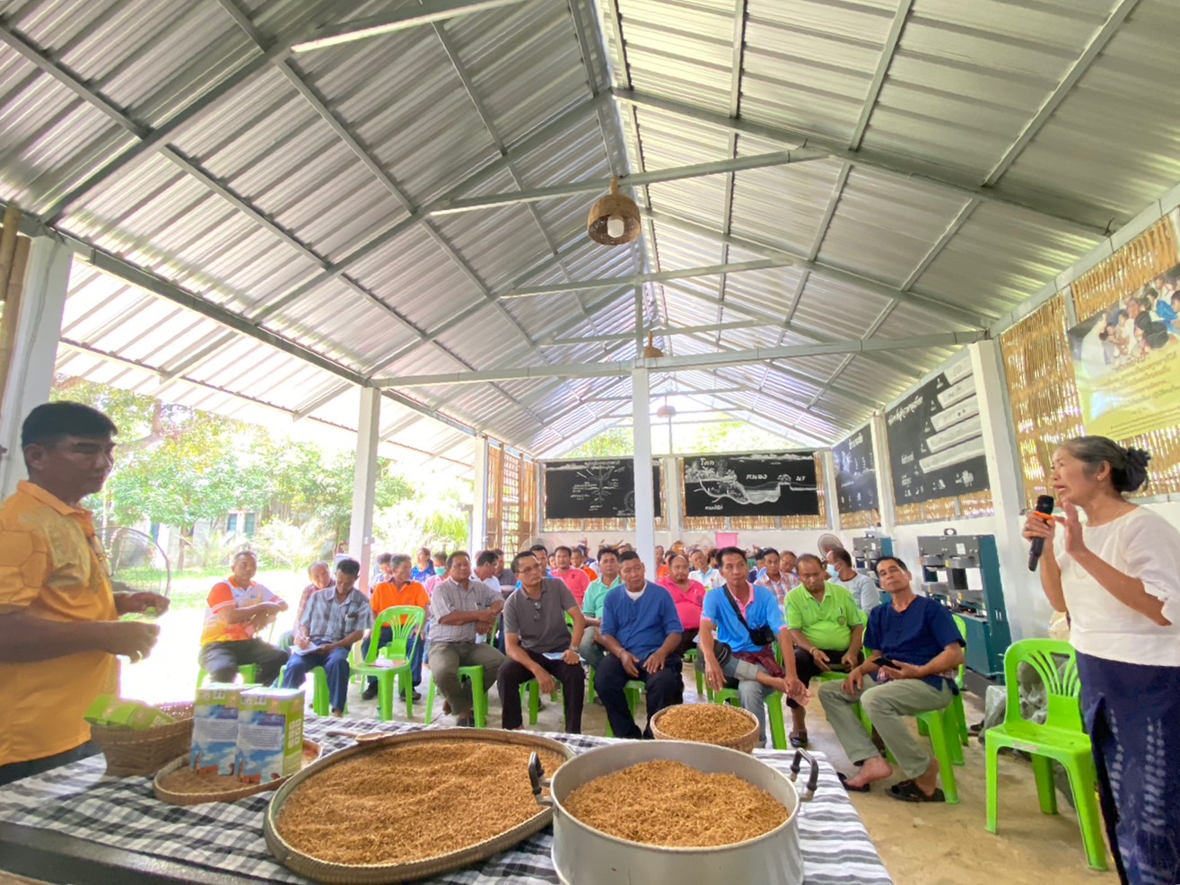 พช.ยโสธร เดินหน้ายกระดับผู้ผลิตข้าวและการแปรรูปข้าวอินทรีย์ ตำบลบึงแก อำเภอมหาชนะชัย จังหวัดยโสธร