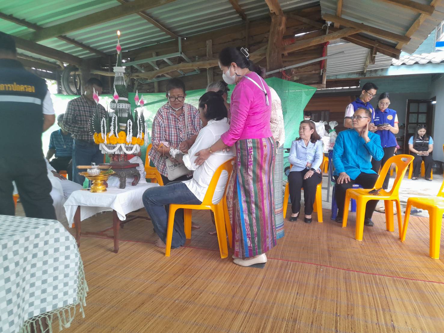 พช.ยโสธร ร่วมพิธีบายศรีสู่ขวัญต้อนรับกลุ่มเป้าหมายแรงงานไทยที่เดินทางจากอิสราเอล