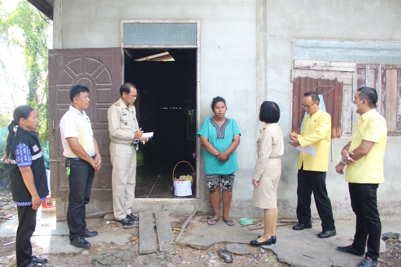 พช. ยโสธร ลงพื้นที่นำความห่วงใยจาก นายอนุทิน ชาญวีรกูล รองนายกรัฐมนตรีและรัฐมนตรีว่าการกระทรวงมหาดไทย เยี่ยมครอบครัวผู้ประสบภัยจากสงครามในอิสราเอล ในพื้นที่ อำเภอเมืองยโสธร จังหวัดยโสธร