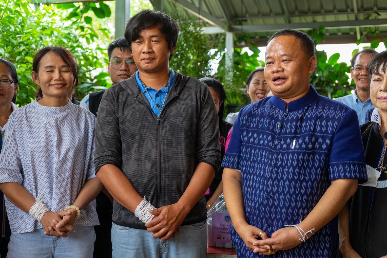 พช.ยโสธร ร่วมพิธีบายศรีสู่ขวัญและเยี่ยมครอบครัวผู้ประสบภัยจากสงครามในอิสราเอล ในพื้นที่ อำเภอเลิงนกทา จังหวัดยโสธร