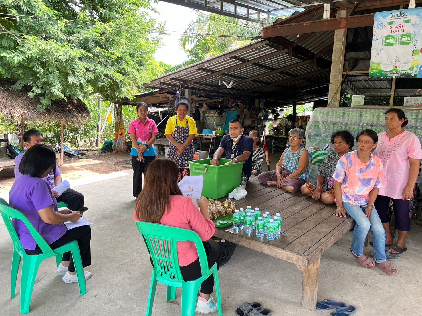 พช.ยโสธร ลงพื้นที่ติดตามและสนับสนุนการพัฒนาผลิตภัณฑ์ OTOP จากภูมิปัญญาท้องถิ่น ในพื้นที่อำเภอคำเขื่อนแก้ว จังหวัดยโสธร