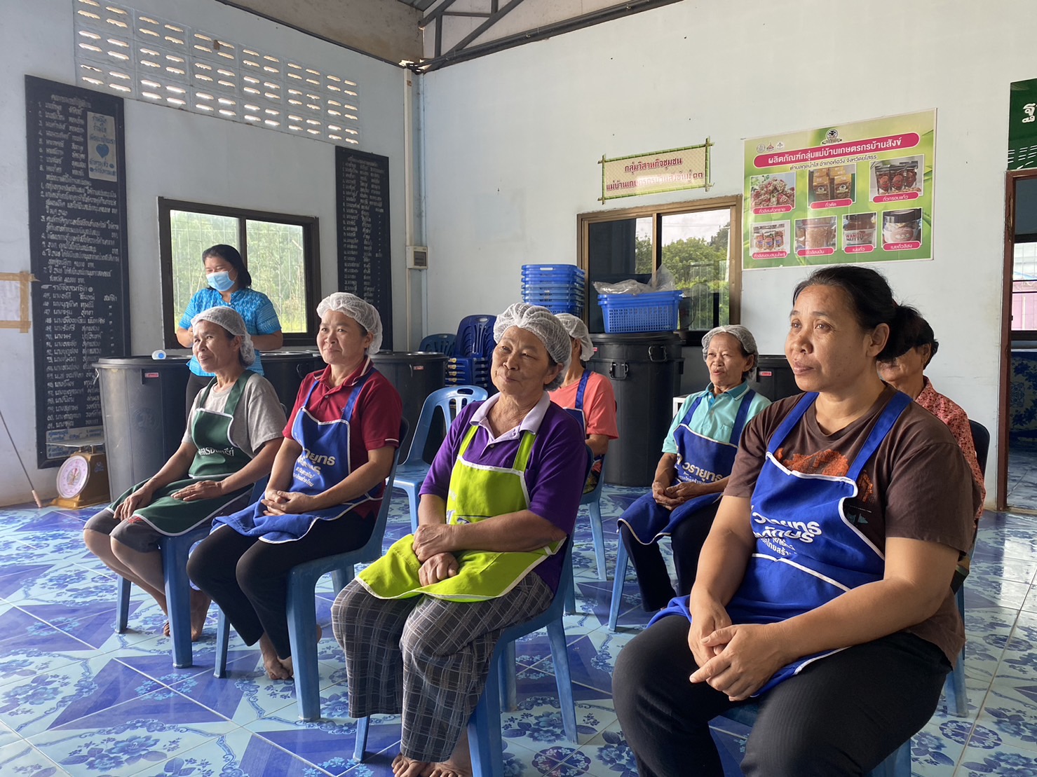 พช.ยโสธร ลงพื้นที่ติดตามและสนับสนุนการพัฒนาผลิตภัณฑ์ OTOP จากภูมิปัญญาท้องถิ่น ในพื้นที่อำเภอค้อวัง มหาชนะชัย จังหวัดยโสธร