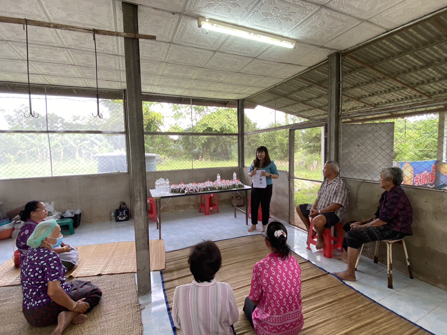 พช.ยโสธร ลงพื้นที่ติดตามและสนับสนุนการพัฒนาผลิตภัณฑ์ OTOP จากภูมิปัญญาท้องถิ่น ในพื้นที่อำเภอค้อวัง มหาชนะชัย จังหวัดยโสธร