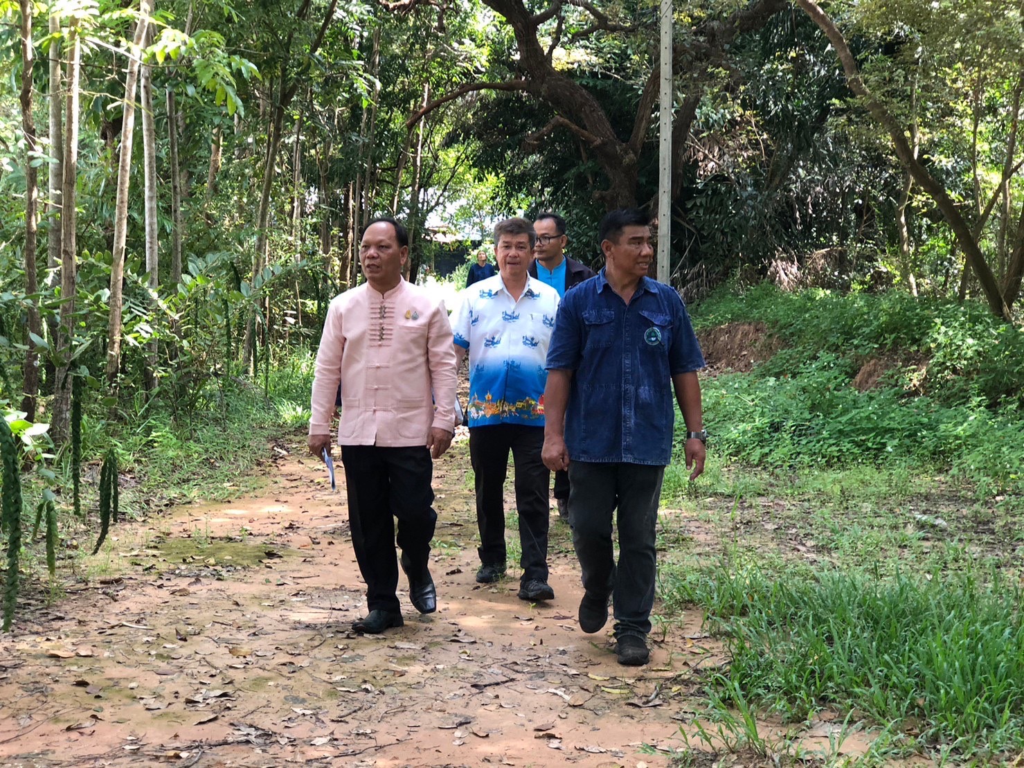 พช.ยโสธร ต้อนรับ ผู้อำนวยการสถาบันการพัฒนาชุมชน กรมการพัฒนาชุมชน ลงพื้นที่เตรียมความพร้อม ศูนย์เรียนรู้ CLM ตำบลบึงแก อำเภอมหาชนะชัย จังหวัดยโสธร เข้าร่วมโครงการต่อยอดพื้นที่ทฤษฎีใหม่เพื่อพัฒนาคุณภาพชีวิตและยกระดับเศรษฐกิจฐานรากด้วยโมเดลเศรษฐกิจใหม่ กรมการพัฒนาชุมชน