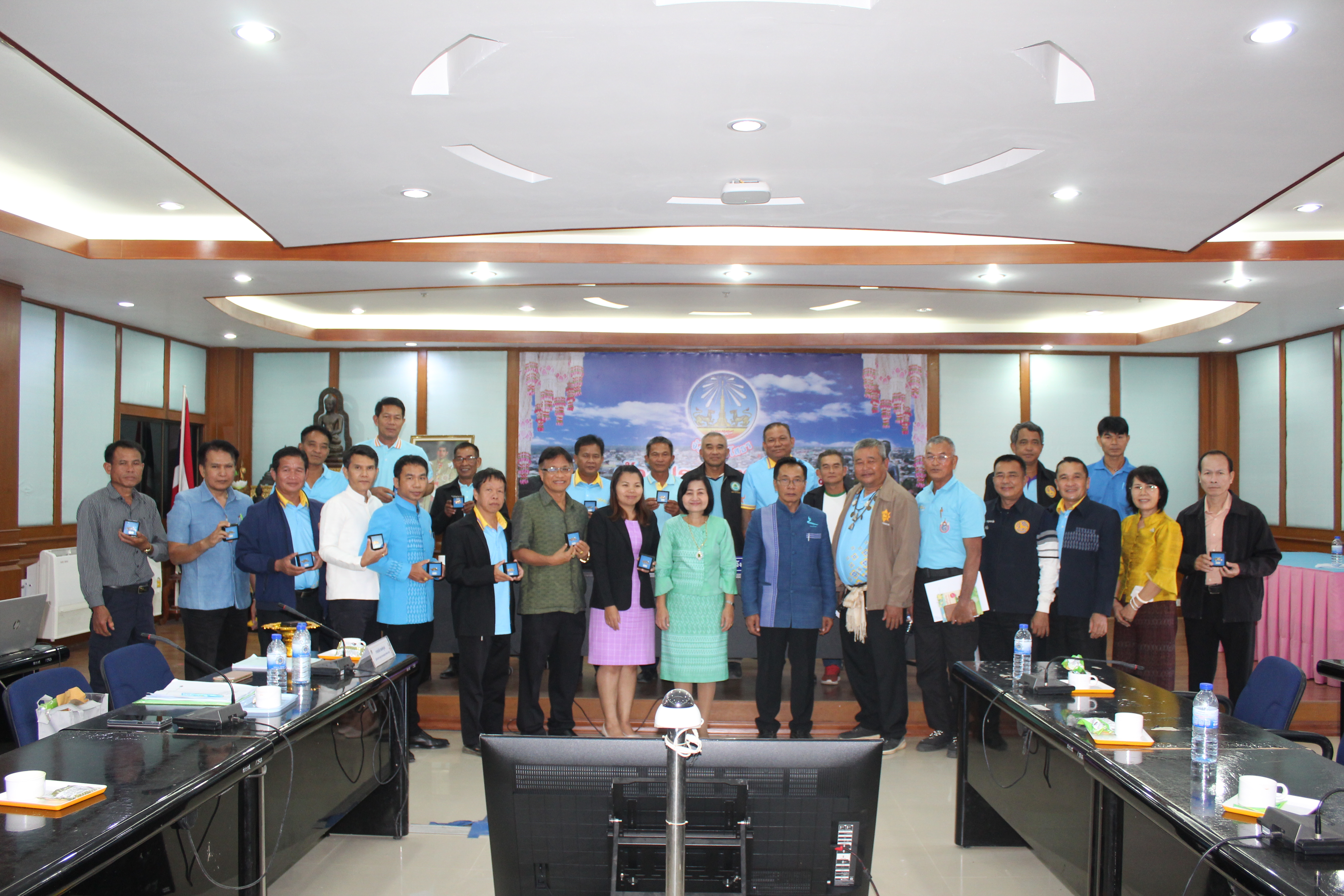 พช.ยโสธร…ผนึกกำลังร่วมกับเครือข่ายกองทุนแม่ของแผ่นดินจังหวัดยโสธรขับเคลื่อนการแก้ไขปัญหายาเสพติดโดยกองทุนแม่ของแผ่นดินสู่สันติวิธี