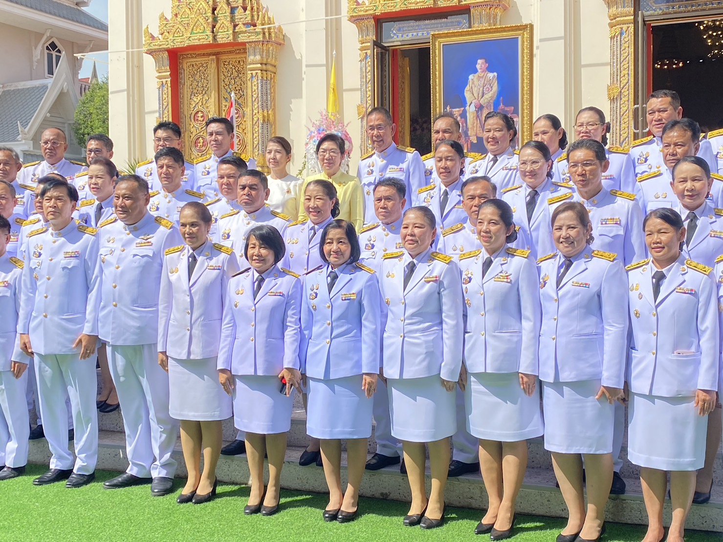 พช.ยโสธร ร่วมพิธีถวายผ้าพระกฐินพระราชทาน ประจำปีพุทธศักราช 2566